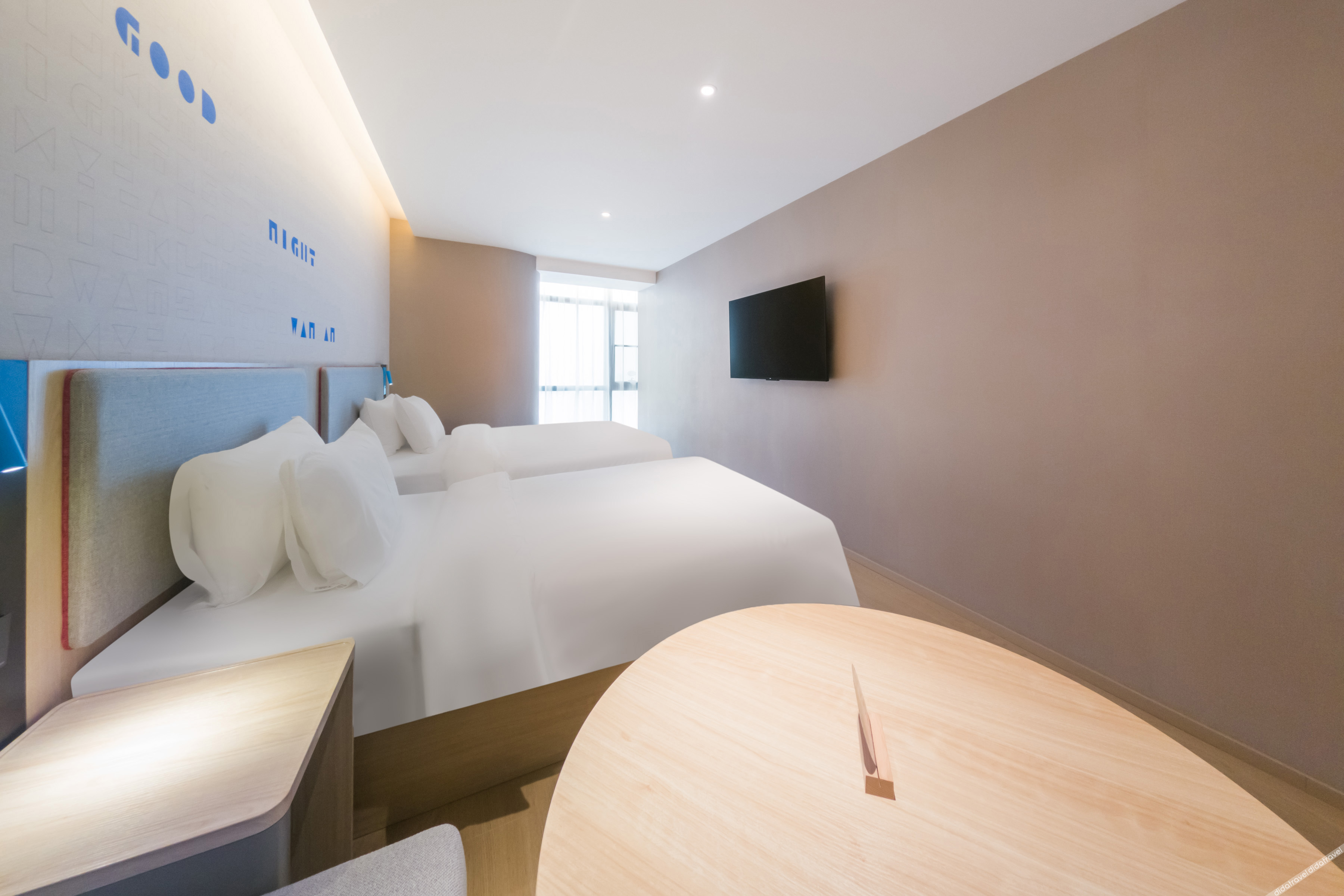 Home Inn Neo (Chongqing Chongqing Medical Affiliated No.1 Hospital Yuanjiagang Subway Station) 3*