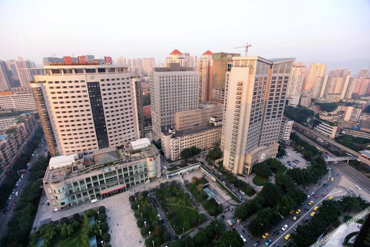 Home Inn Neo (Chongqing Chongqing Medical Affiliated No.1 Hospital Yuanjiagang Subway Station) 3*