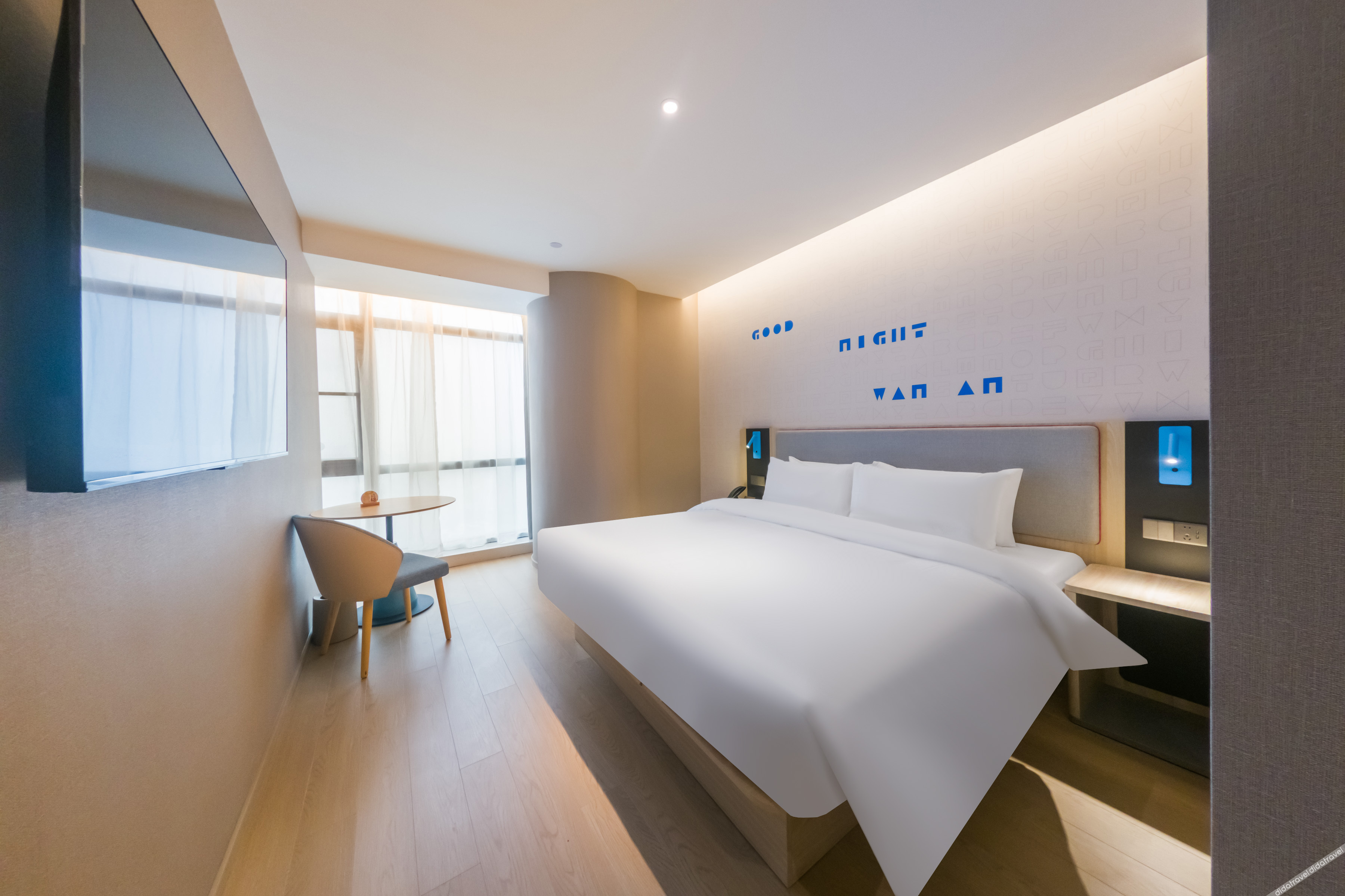 Home Inn Neo (Chongqing Chongqing Medical Affiliated No.1 Hospital Yuanjiagang Subway Station) 3*