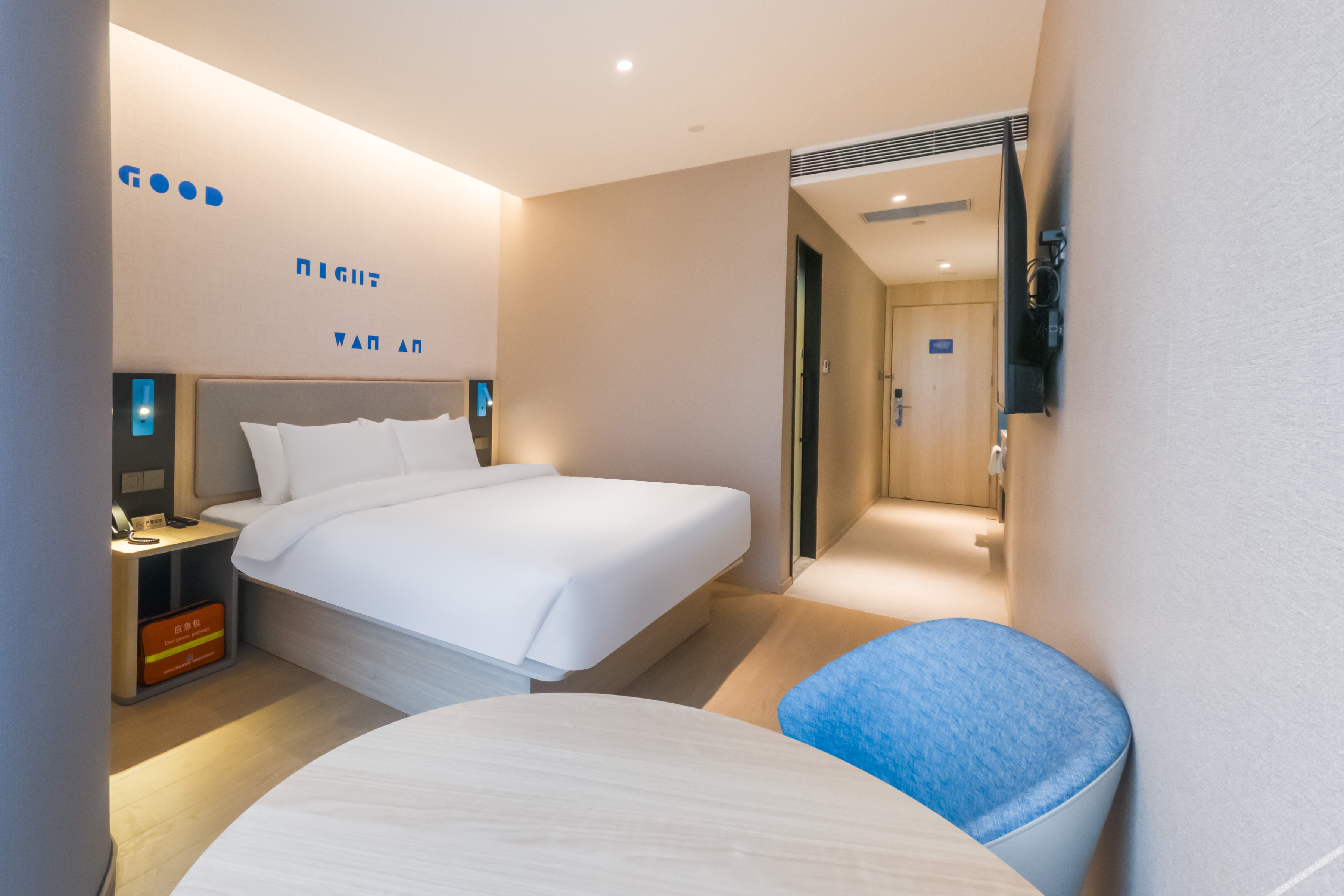 Home Inn Neo (Chongqing Chongqing Medical Affiliated No.1 Hospital Yuanjiagang Subway Station) 3*