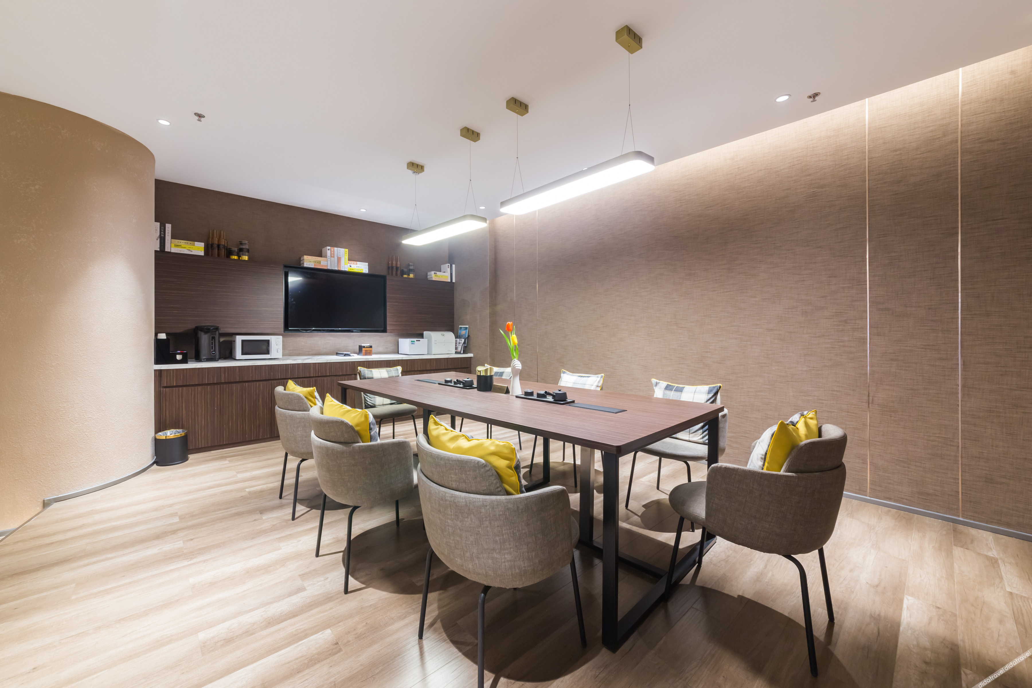 Home Inn Neo (Chongqing Chongqing Medical Affiliated No.1 Hospital Yuanjiagang Subway Station) 3*