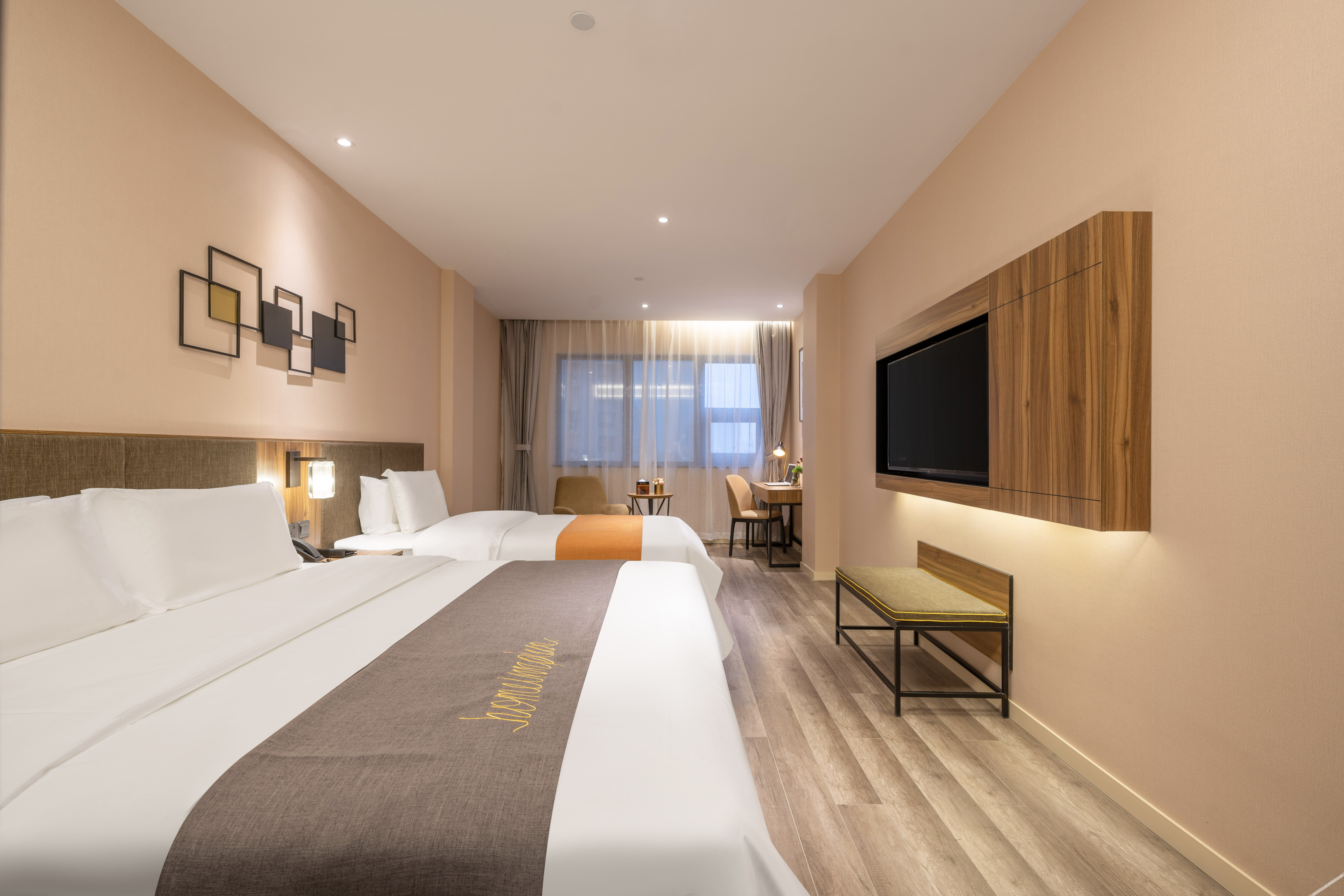 Homeinn Plus Hotel (Jining North Bus Station Vocational College) 3*
