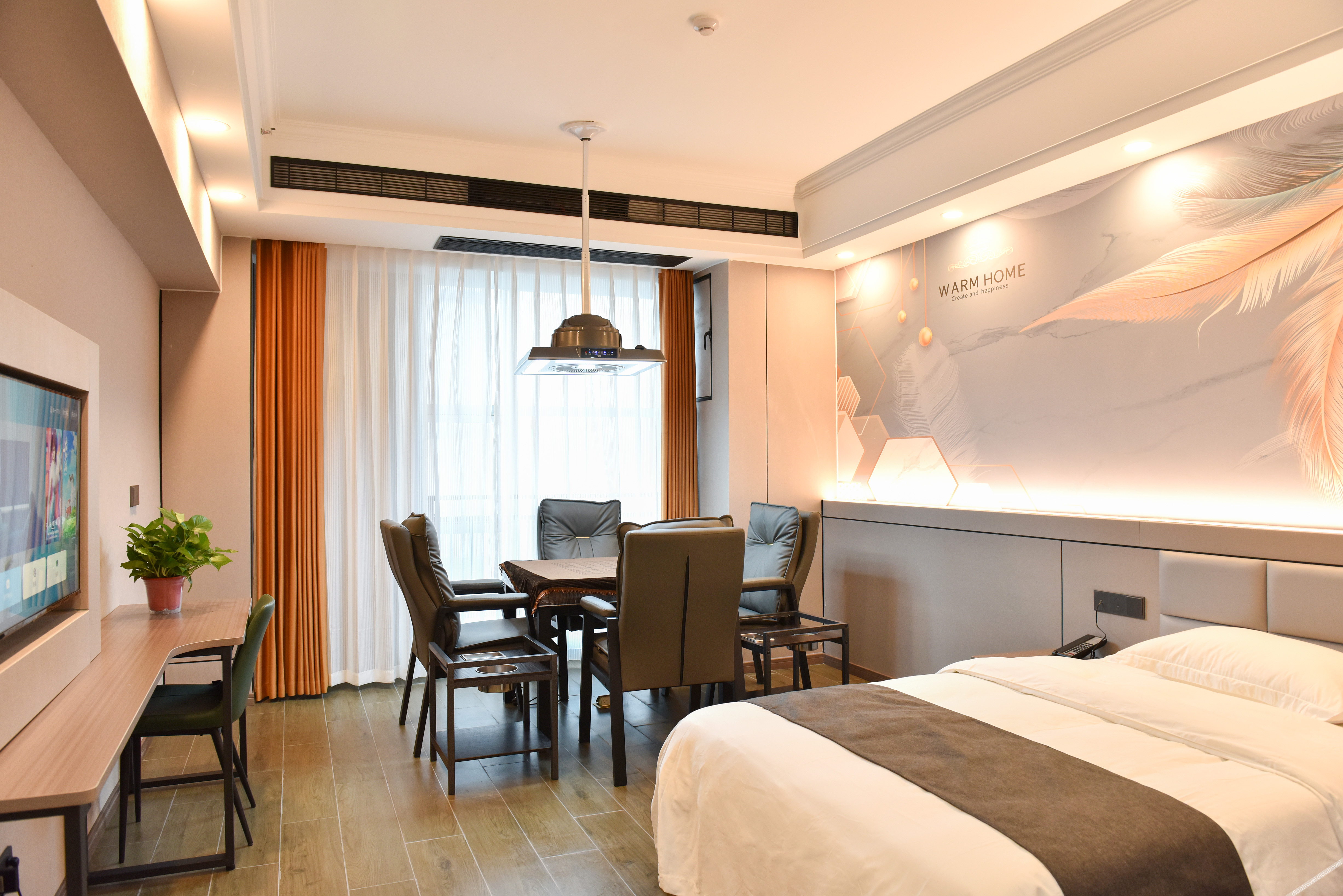 Home Inn Huaxuan Collection Hotel (Hefei Zhongxiang Plaza Binhu Hospital) 2*