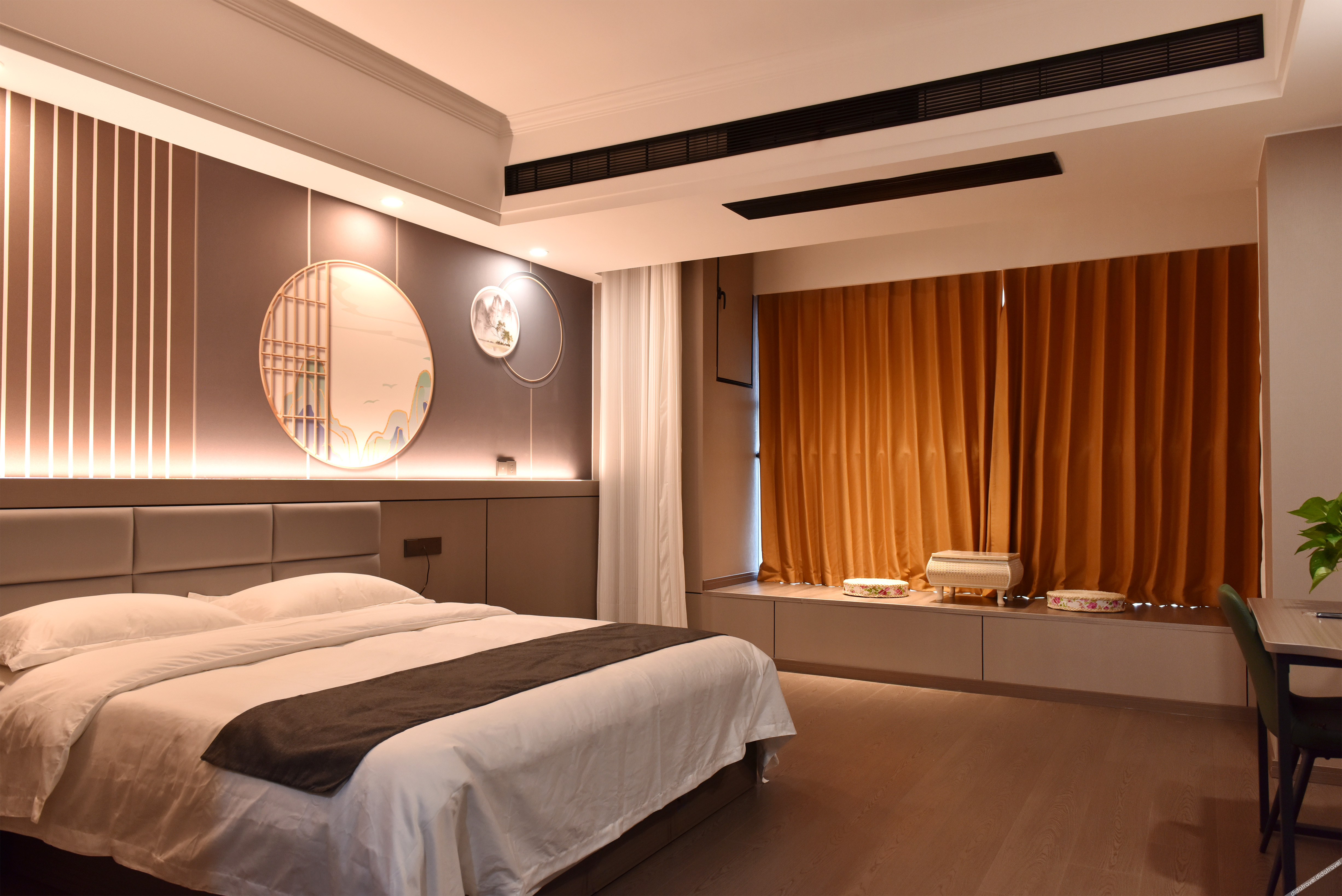 Home Inn Huaxuan Collection Hotel (Hefei Zhongxiang Plaza Binhu Hospital) 2*