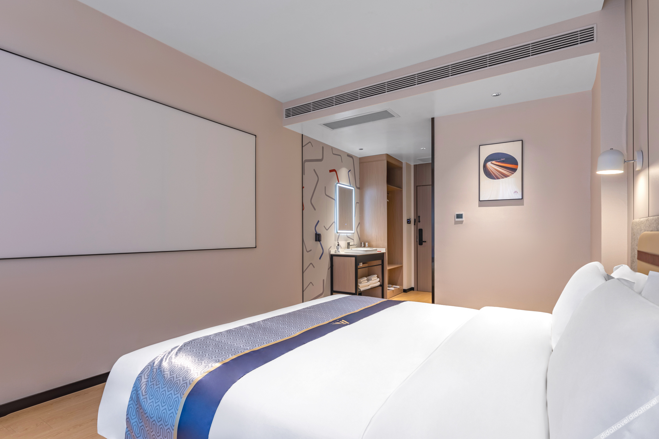 Aifeel Hotel (Jinzhong Yuci Dingyang Wanda Plaza) 3*