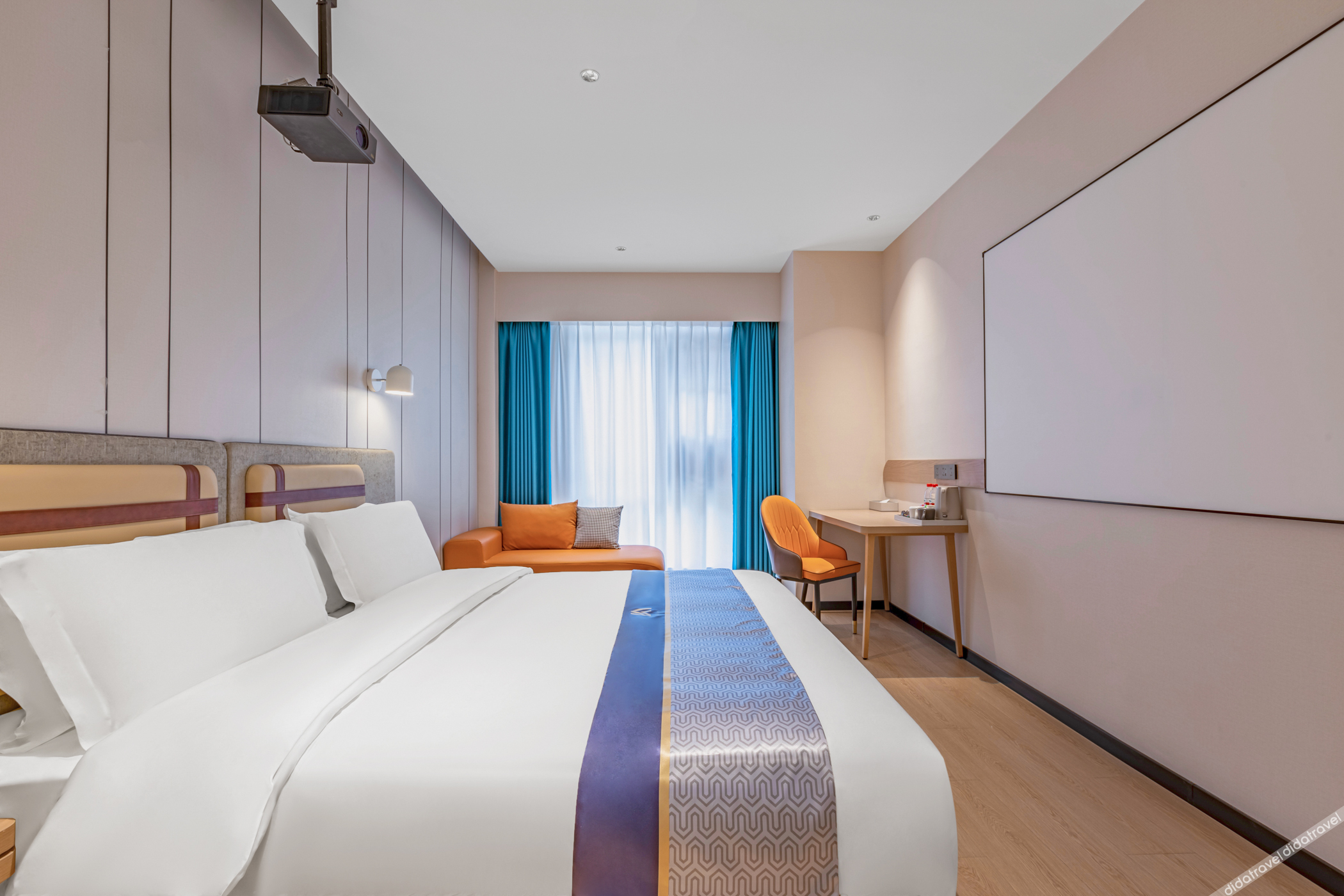 Aifeel Hotel (Jinzhong Yuci Dingyang Wanda Plaza) 3*