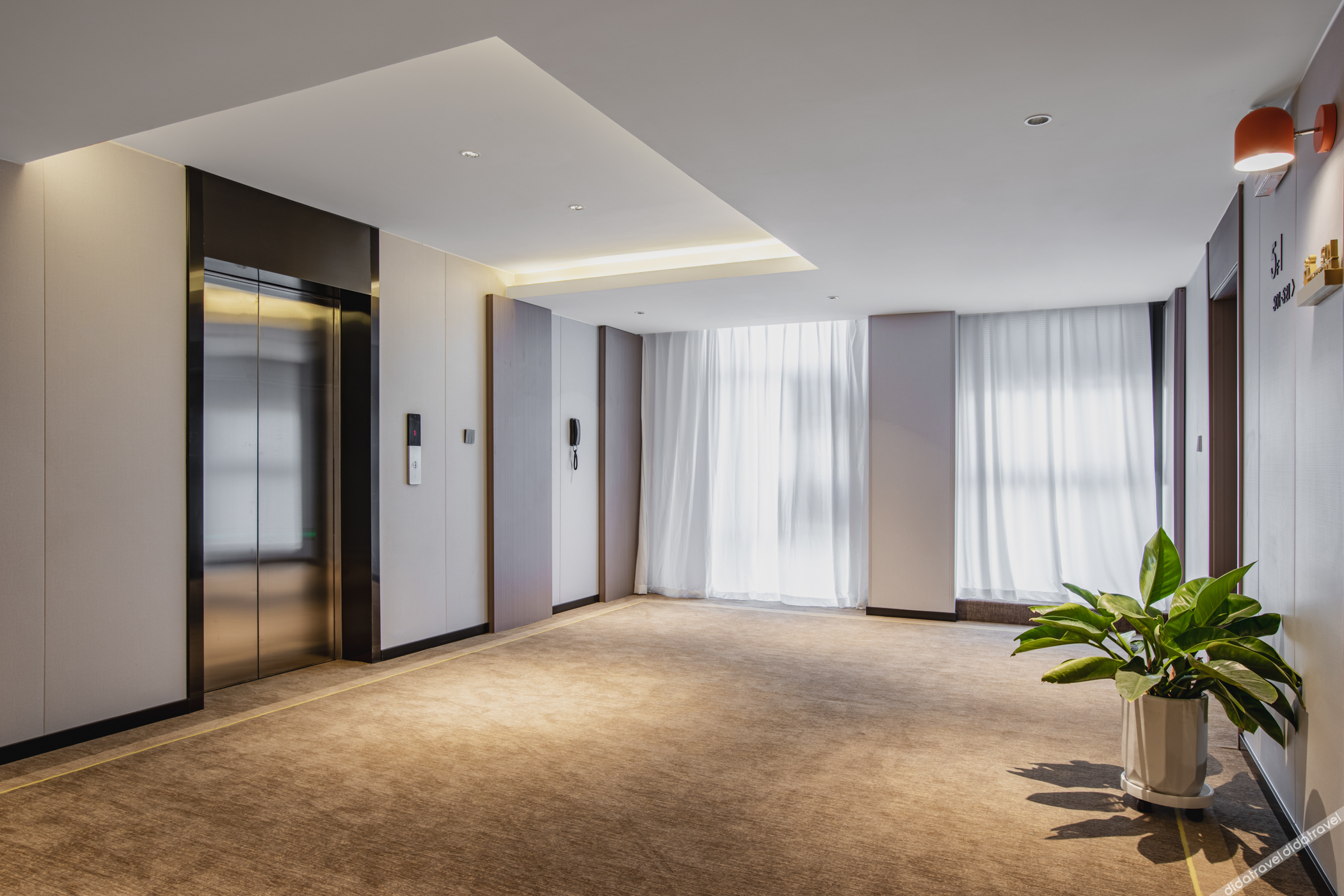 Aifeel Hotel (Jinzhong Yuci Dingyang Wanda Plaza) 3*