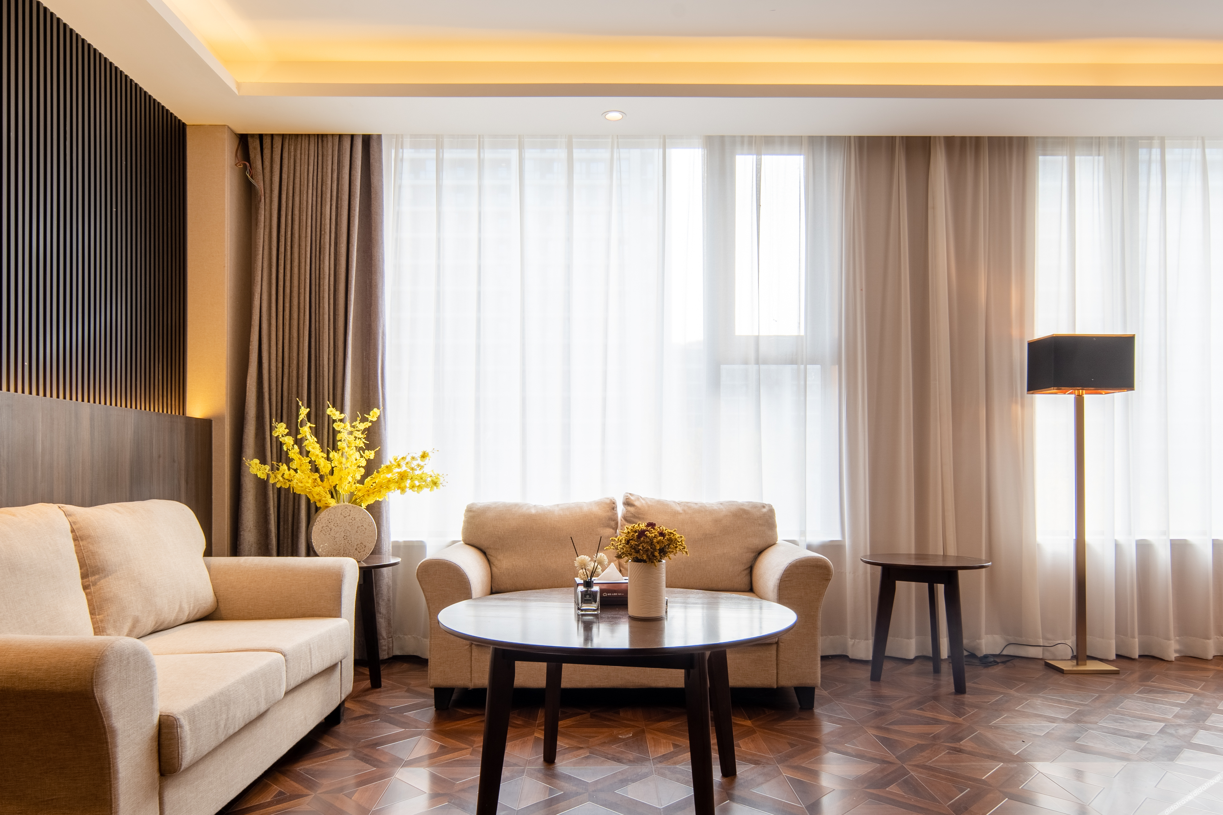 Home Inn Baiyun Hotel 3*