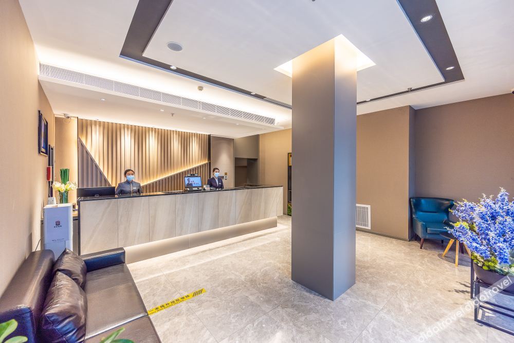 Homeinn Selected Hotel (Lanzhou Yongchang Road Zhangye Road Pedestrian Street) 3*