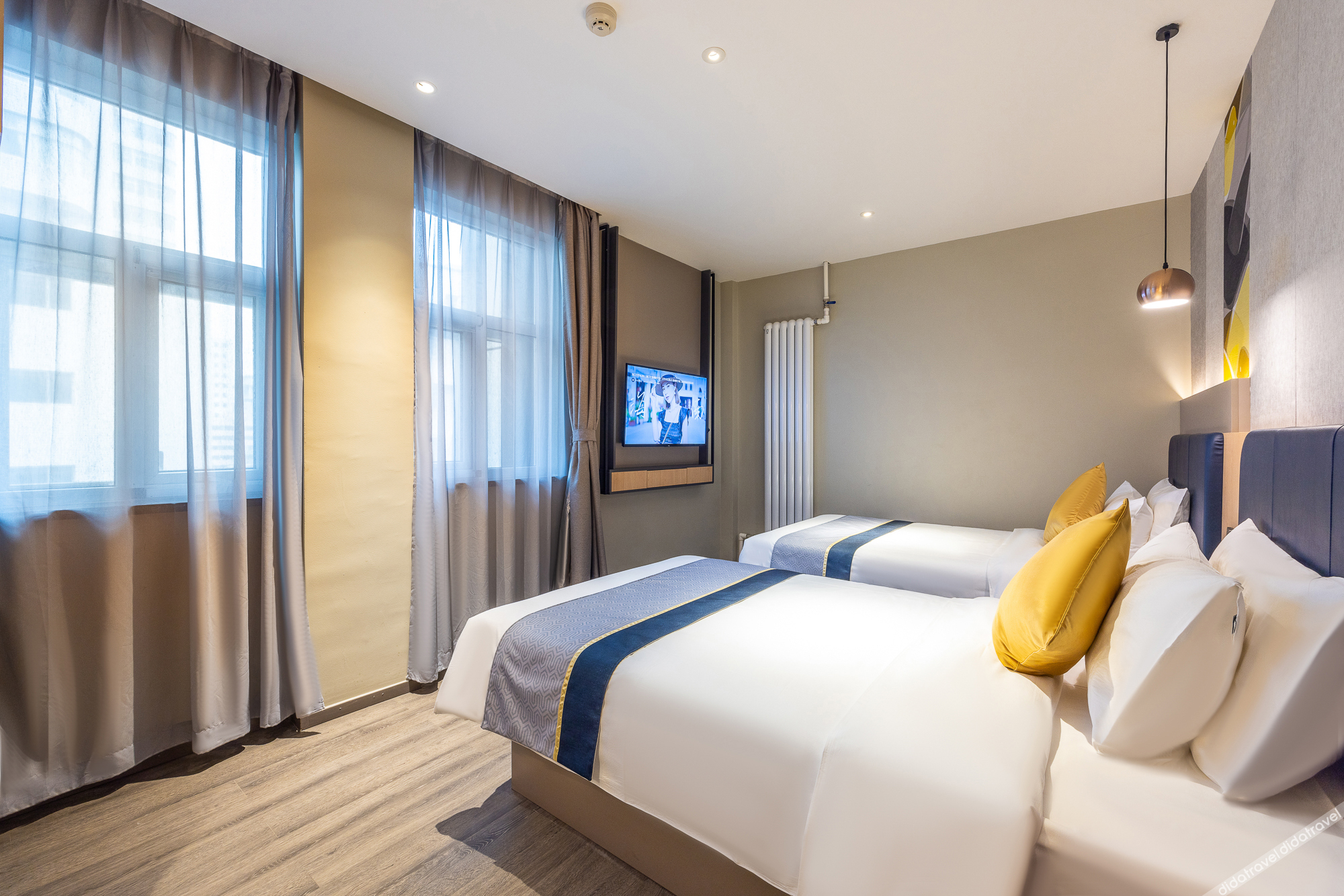 Homeinn Selected Hotel (Lanzhou Yongchang Road Zhangye Road Pedestrian Street) 3*