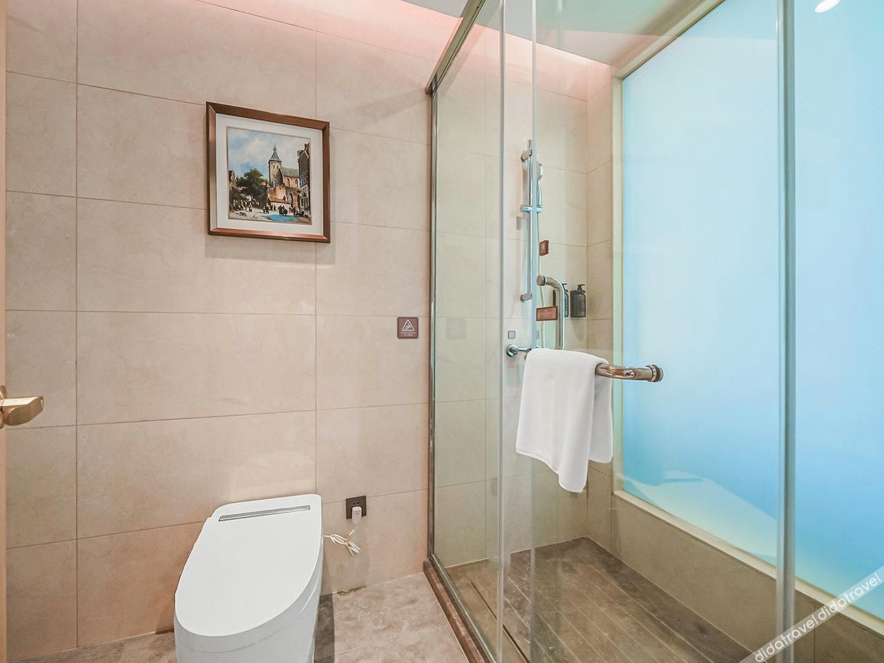 Vienna Hotel (Jiangyin Zhouzhuang Branch) 3*