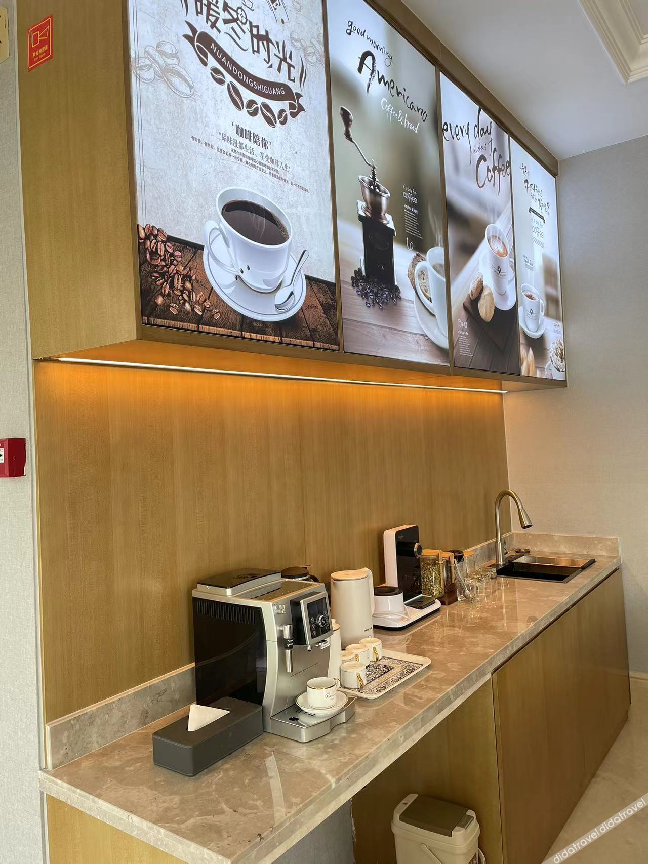 Vienna Hotel (Jiangyin Zhouzhuang Branch) 3*