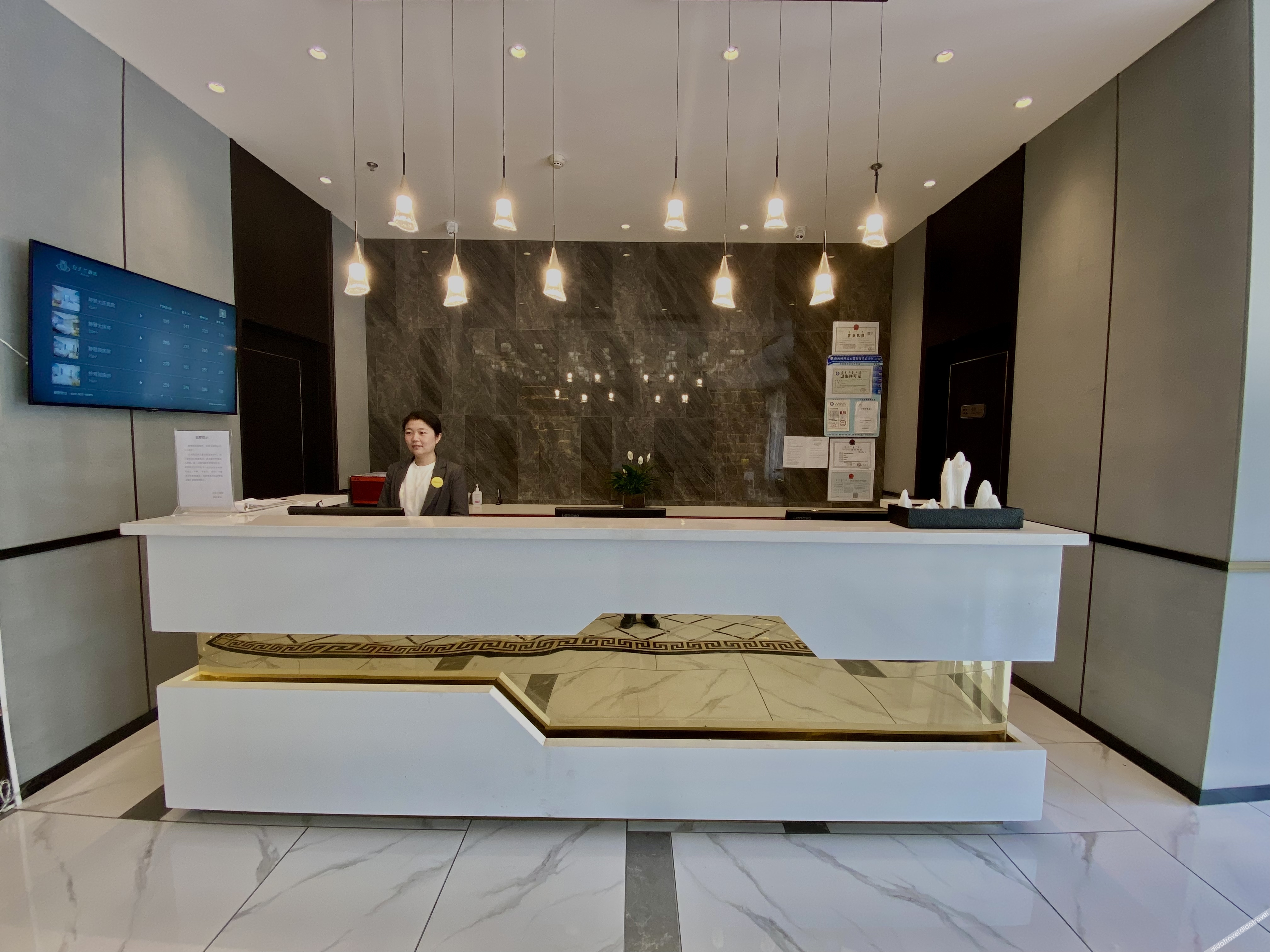 Magnotel Hotel (Baotou Songshi Guojicheng) 3*