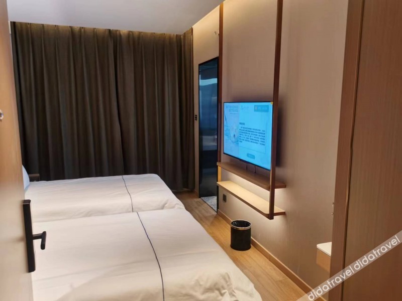 Magnotel Hotel (Tianjin Hangu Baihuodalou) 3*