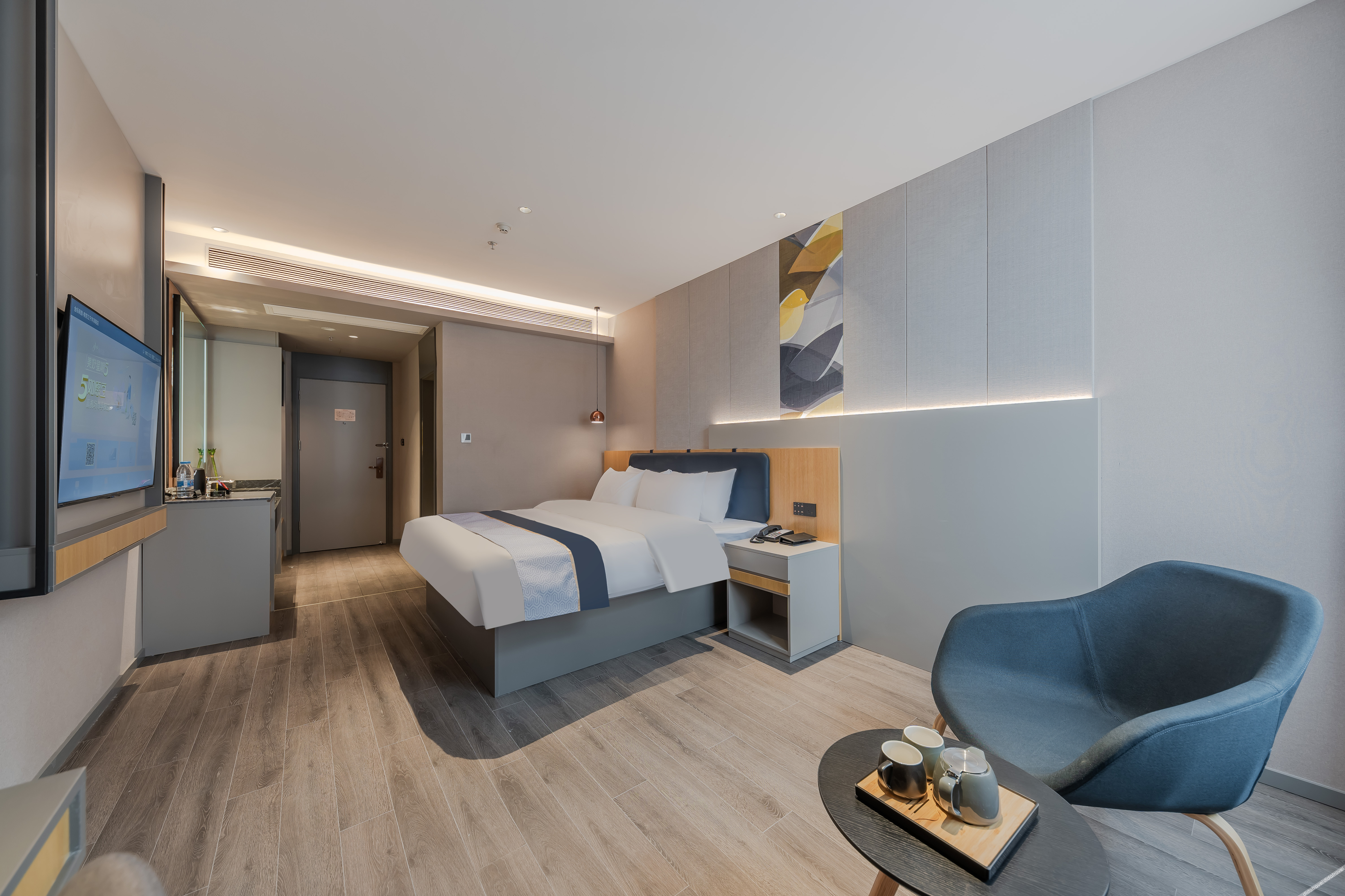 Homeinn Selected Hotel (Nanjing Zhongcai Logistics Dongqi Road Metro Station) 3*