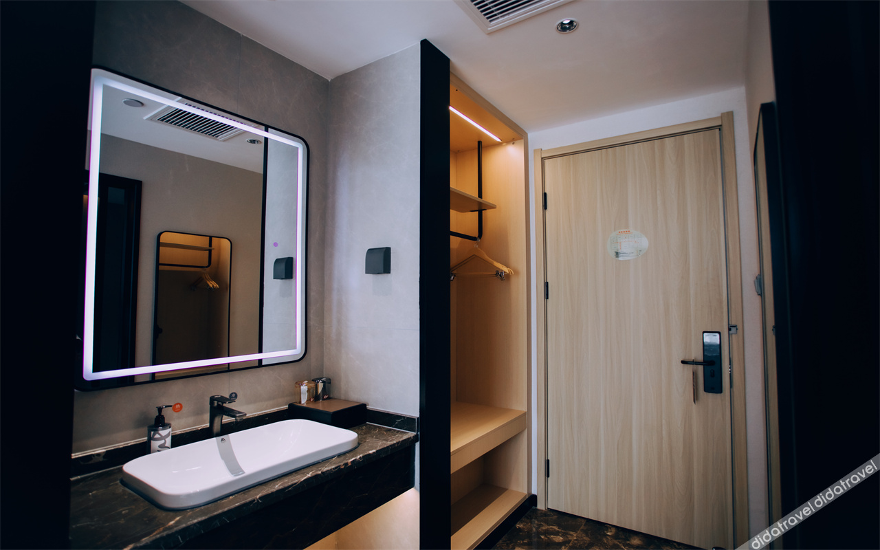 Aifeel Hotel (Fangshan) 2*