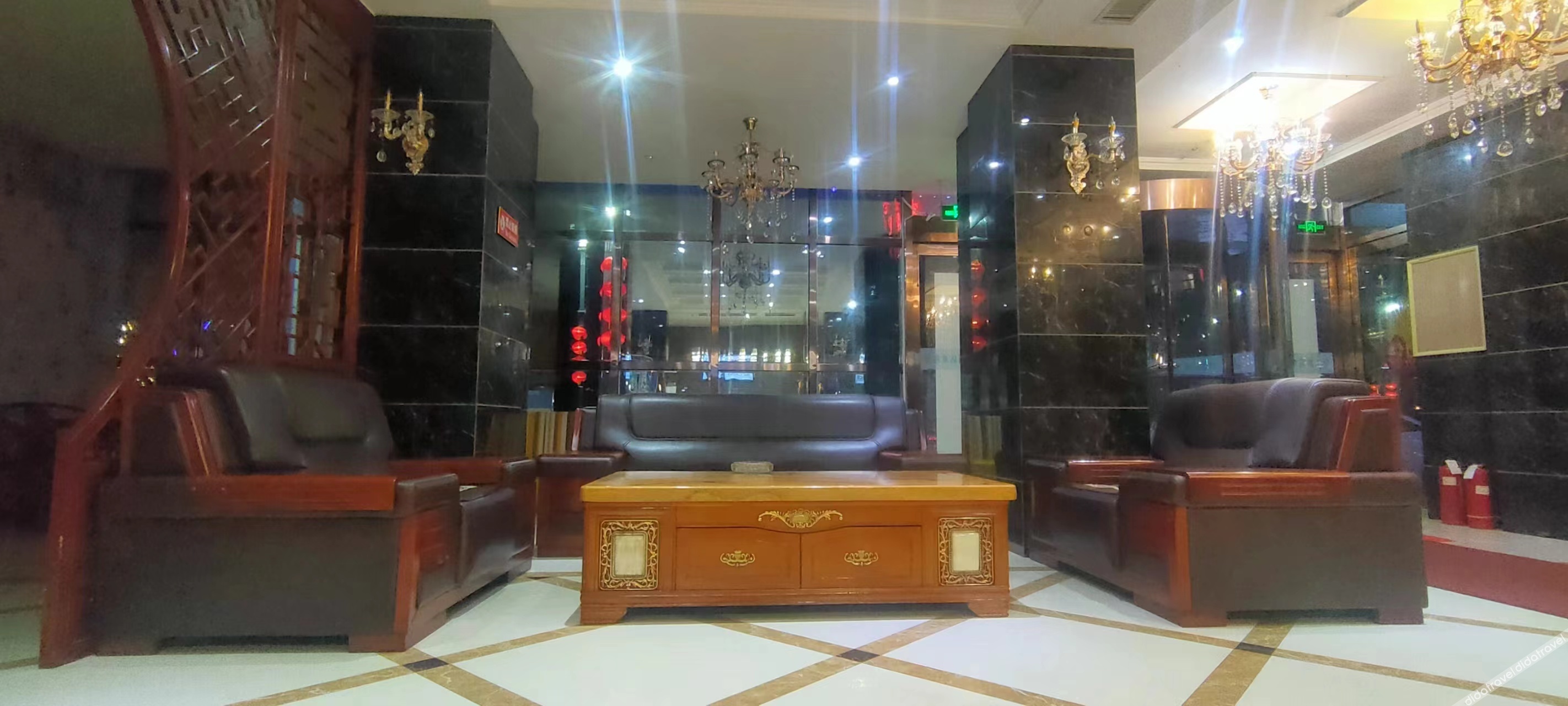 Home Inn Yihe Hotel (Taiyuan Gujiao Bus Station Municipal Government) 2*