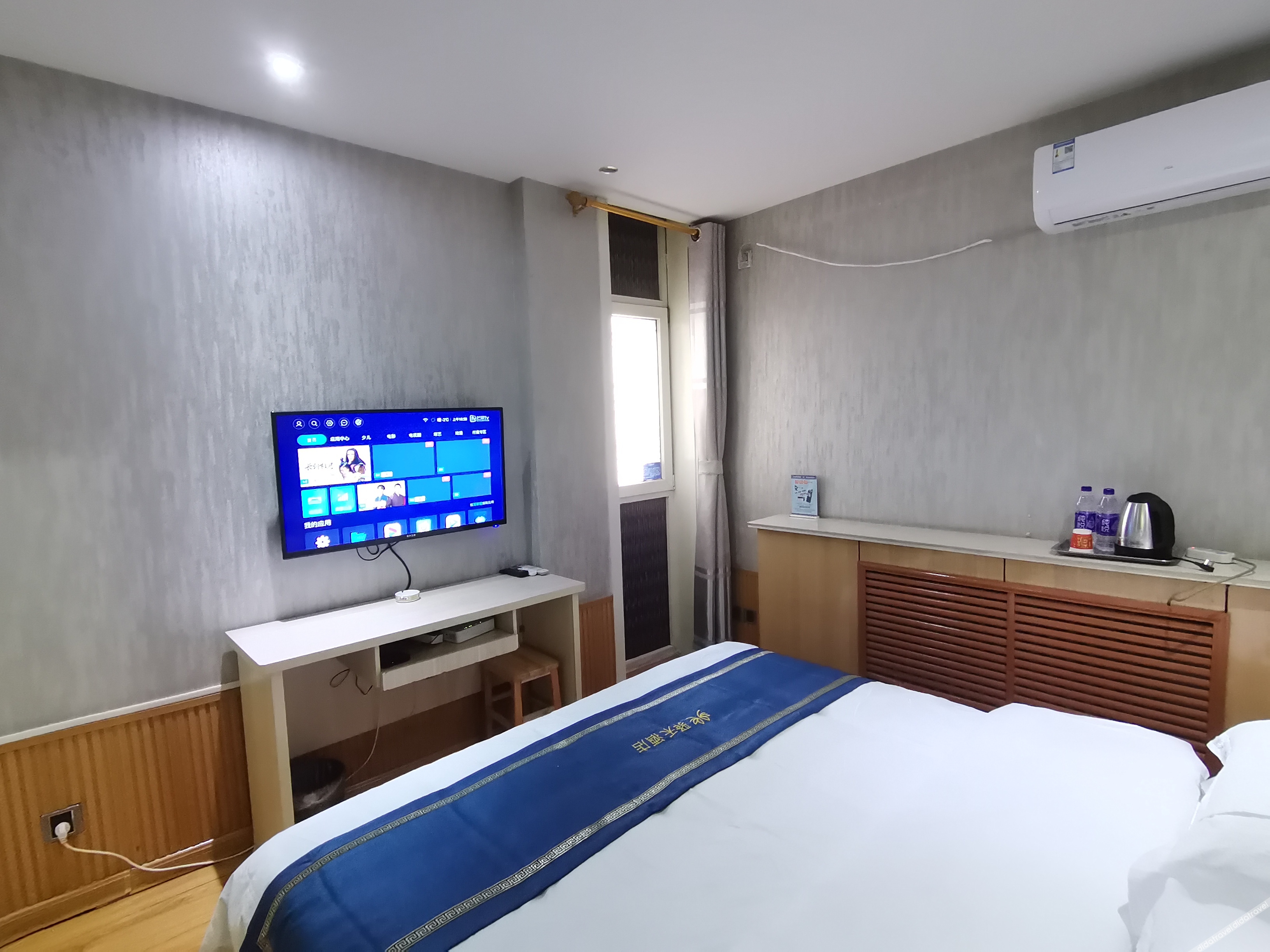 Home Inn Yihe Hotel (Taiyuan Gujiao Bus Station Municipal Government) 2*
