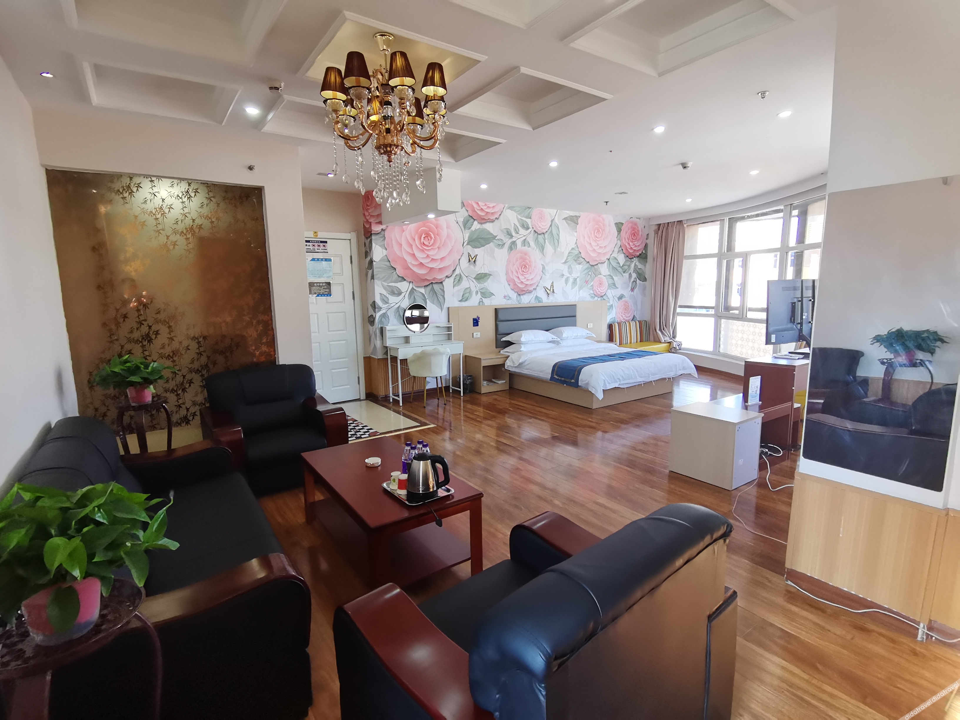 Home Inn Yihe Hotel (Taiyuan Gujiao Bus Station Municipal Government) 2*