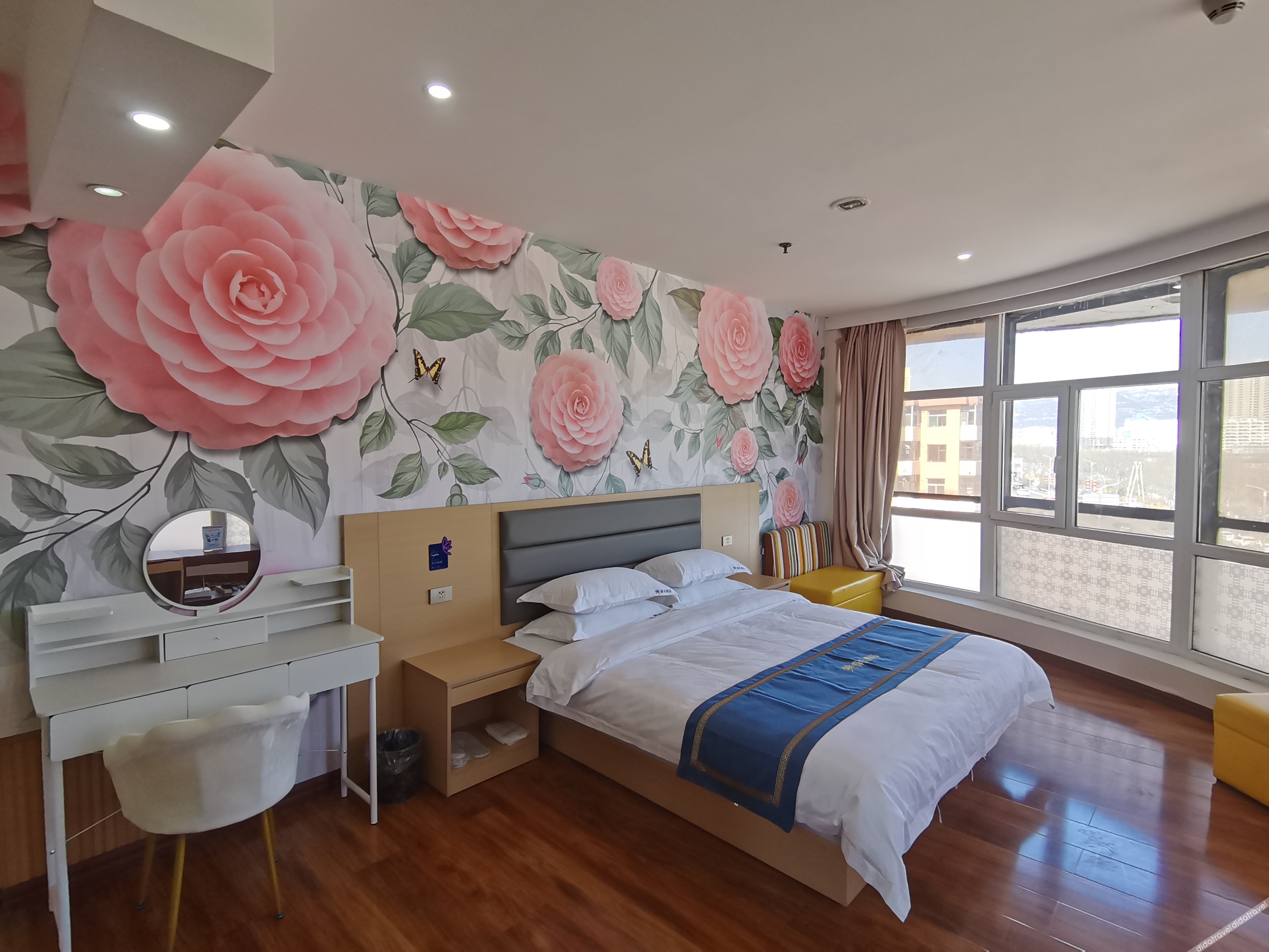 Home Inn Yihe Hotel (Taiyuan Gujiao Bus Station Municipal Government) 2*