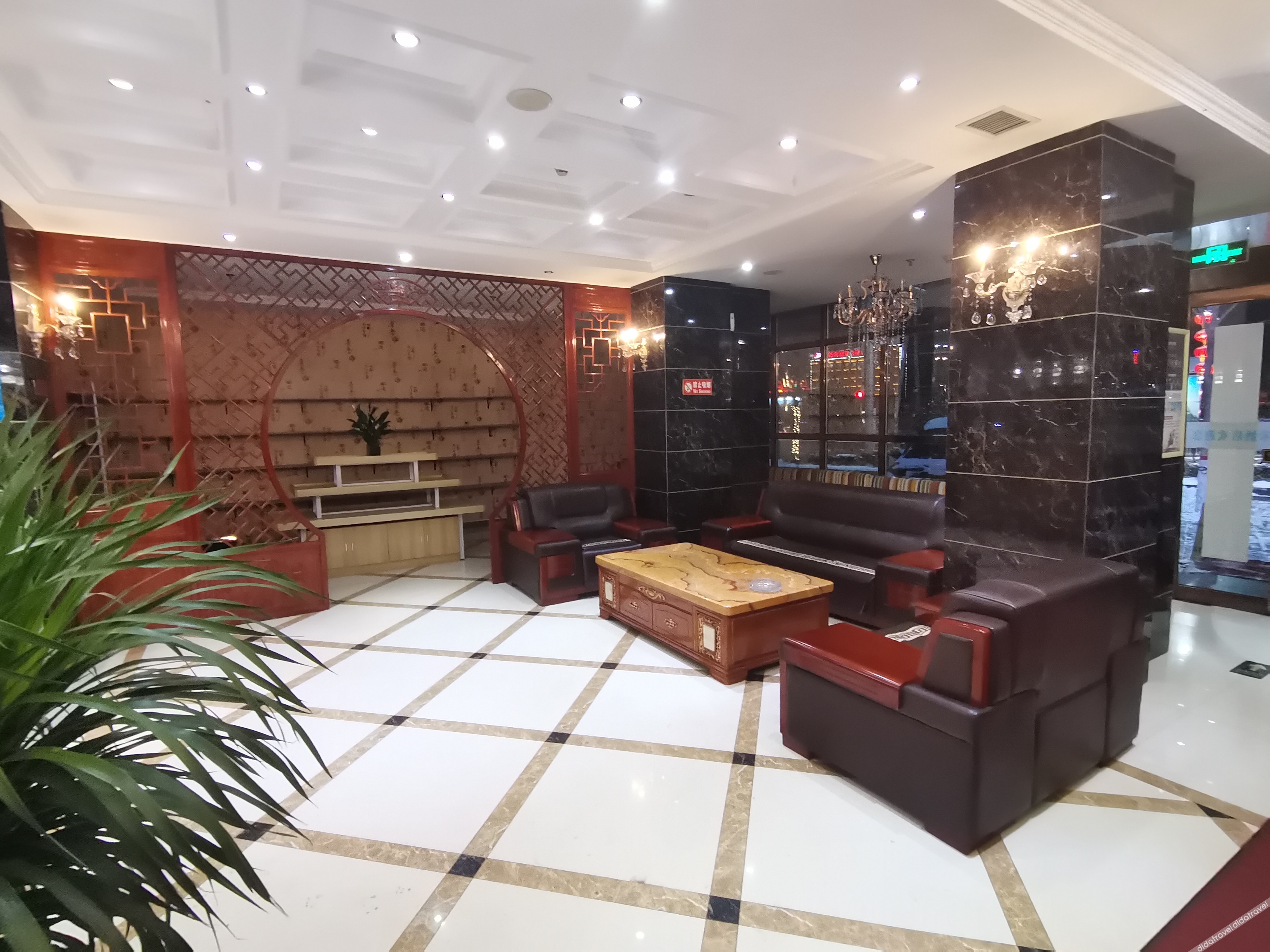 Home Inn Yihe Hotel (Taiyuan Gujiao Bus Station Municipal Government) 2*