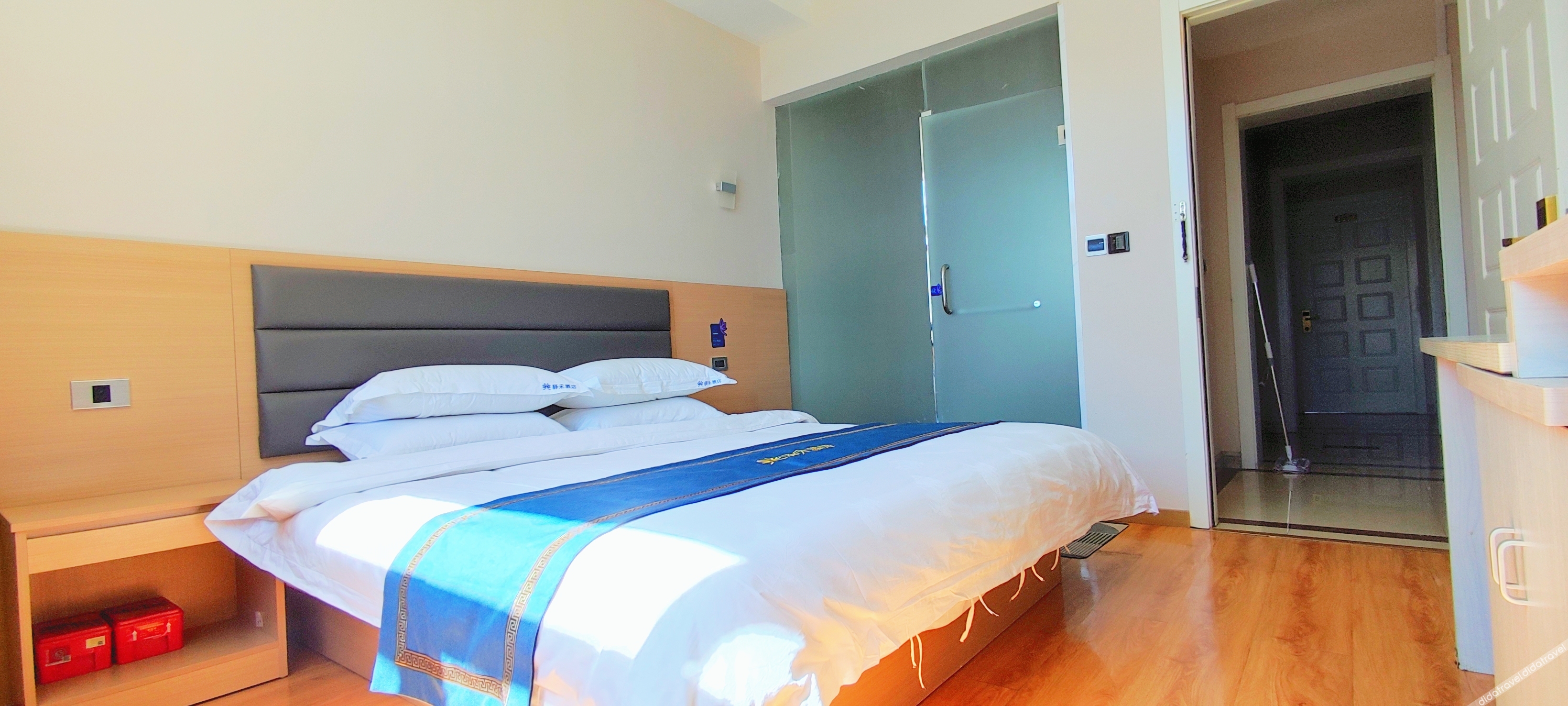Home Inn Yihe Hotel (Taiyuan Gujiao Bus Station Municipal Government) 2*