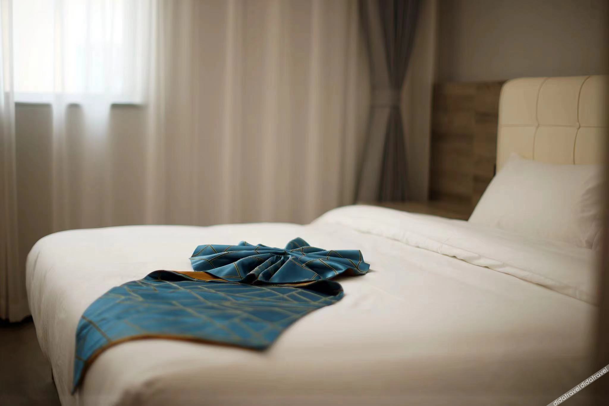 Homeinn Pebble Hotel (Nanjing Maigaoqiao Subway Station) 2*