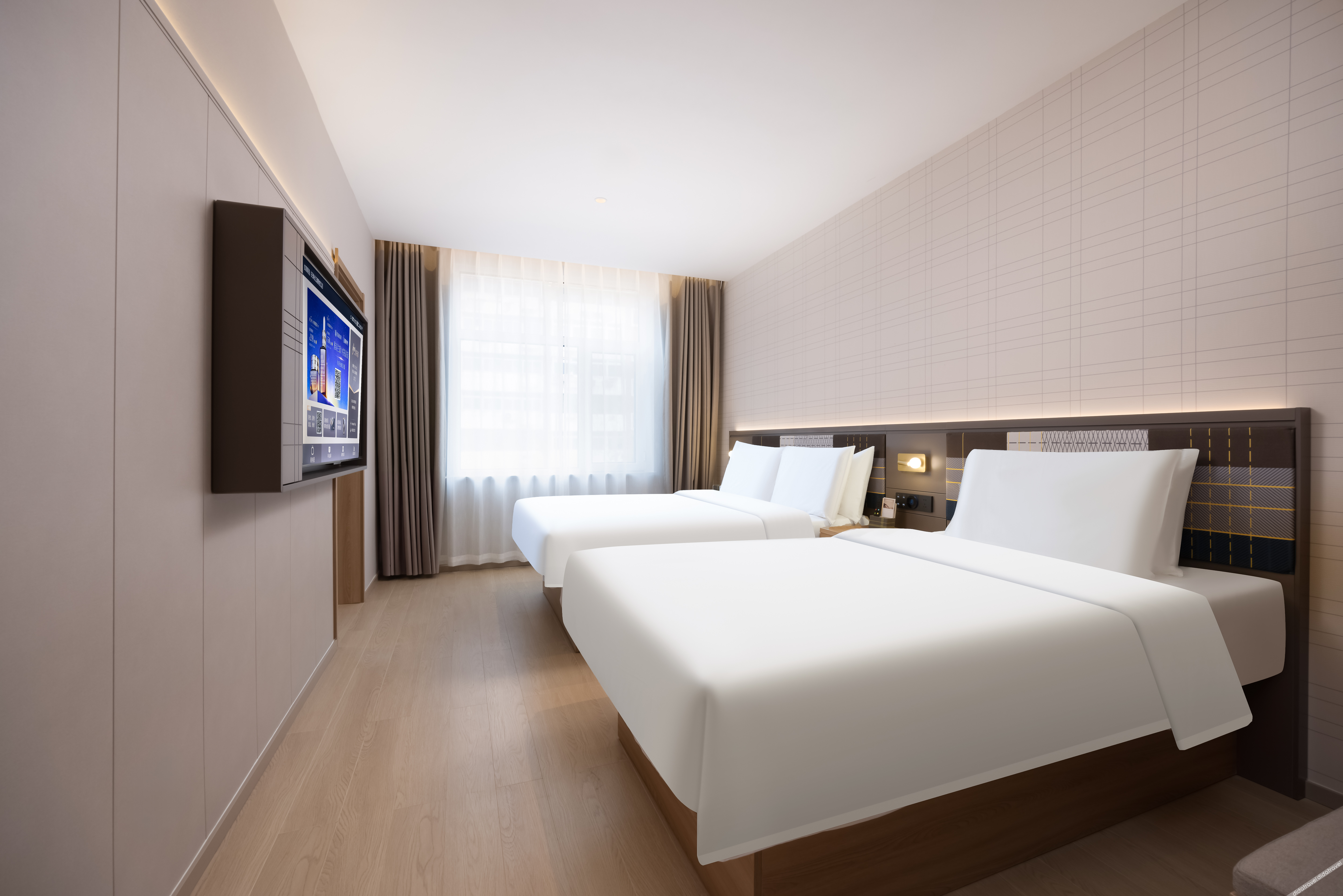 Homeinn Plus Hotel (Tianjin West Station Xiyuehui Shopping Center) 2*