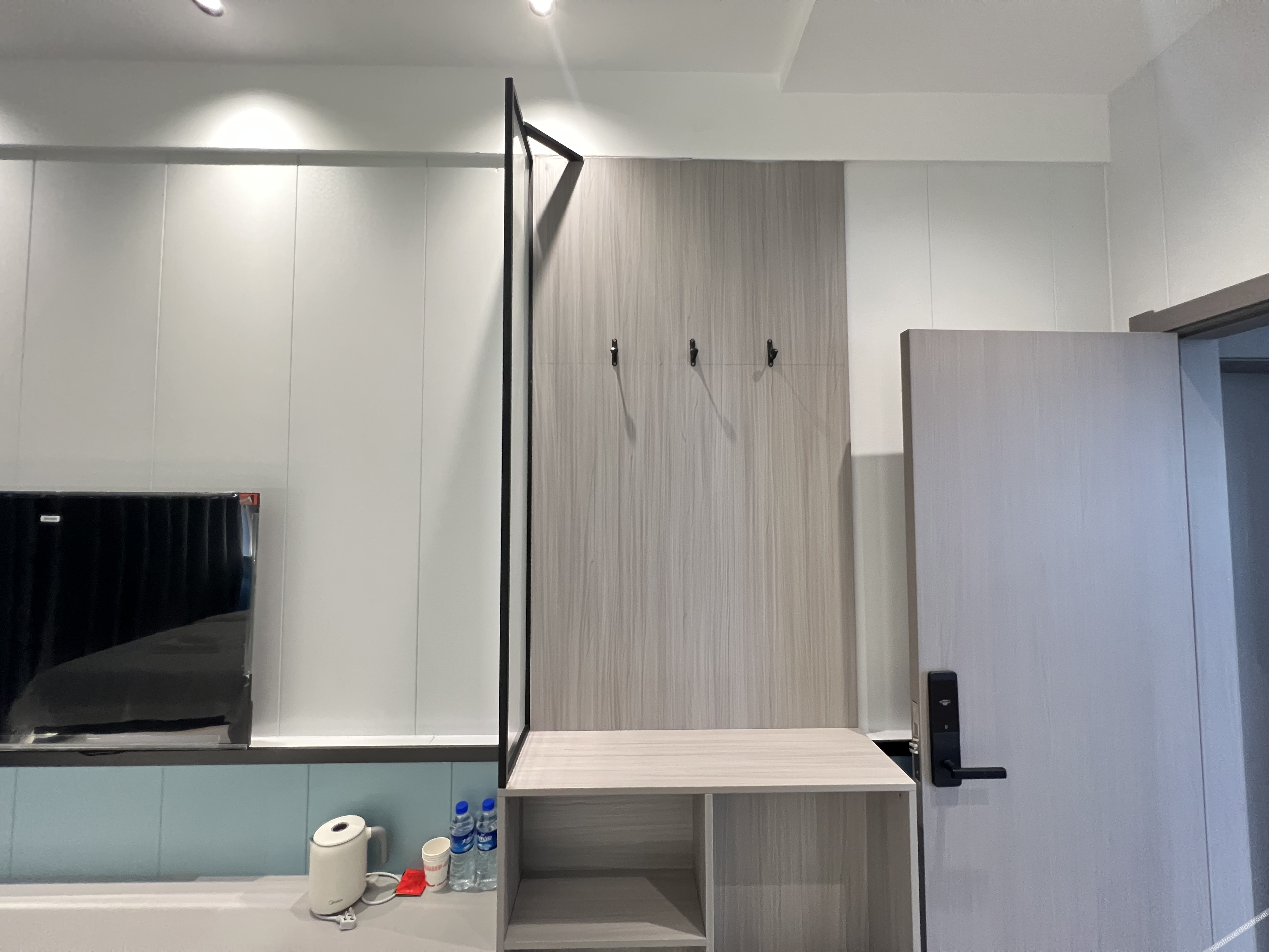Rujia Huayi Select Hotel (Dali Weishan Gucheng) 2*