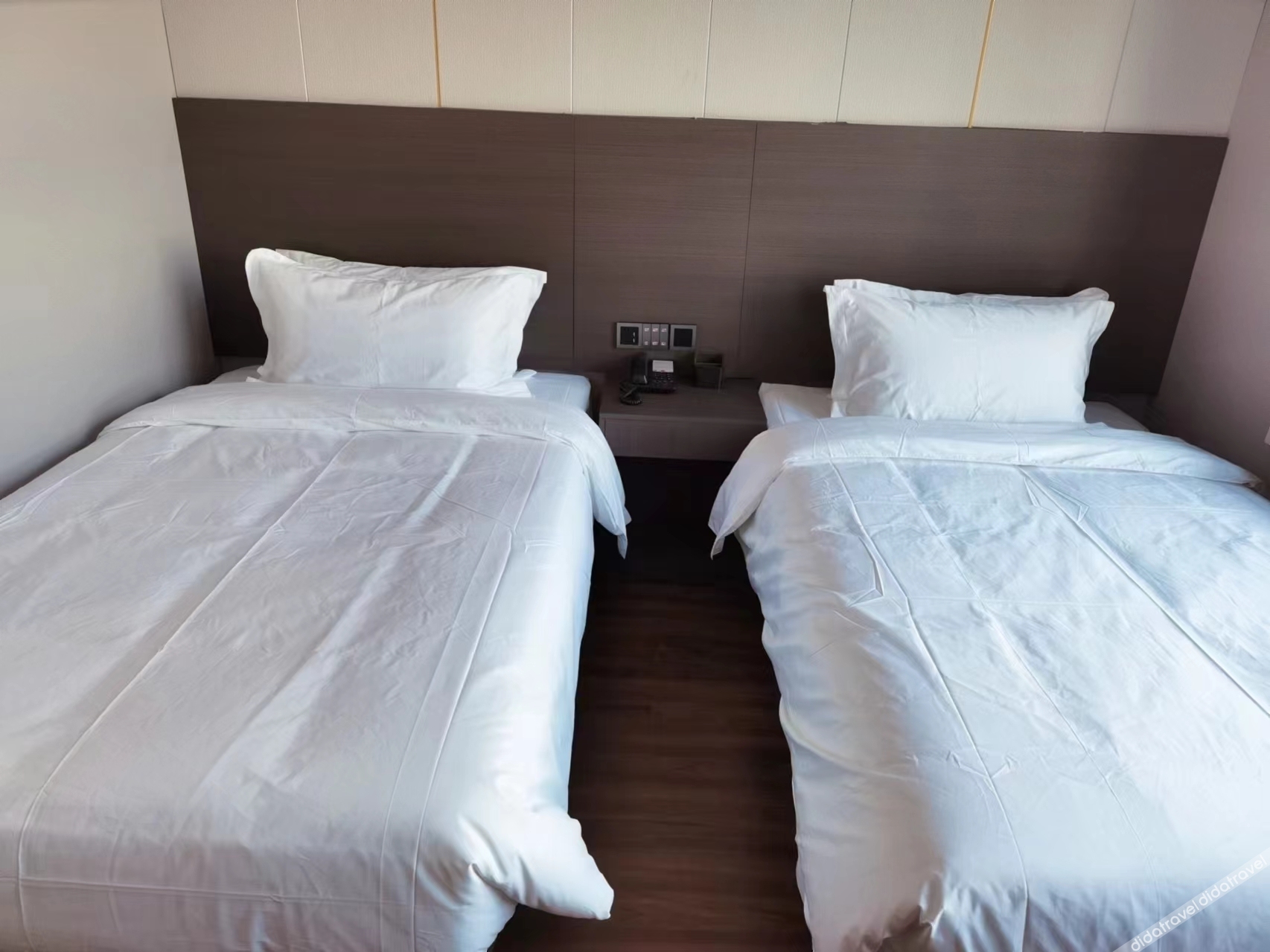 China Inn Collection Hotel (Harbin Zhongyang Dajie Pedestrian Street Gong Daqiao Subway Station) 2*