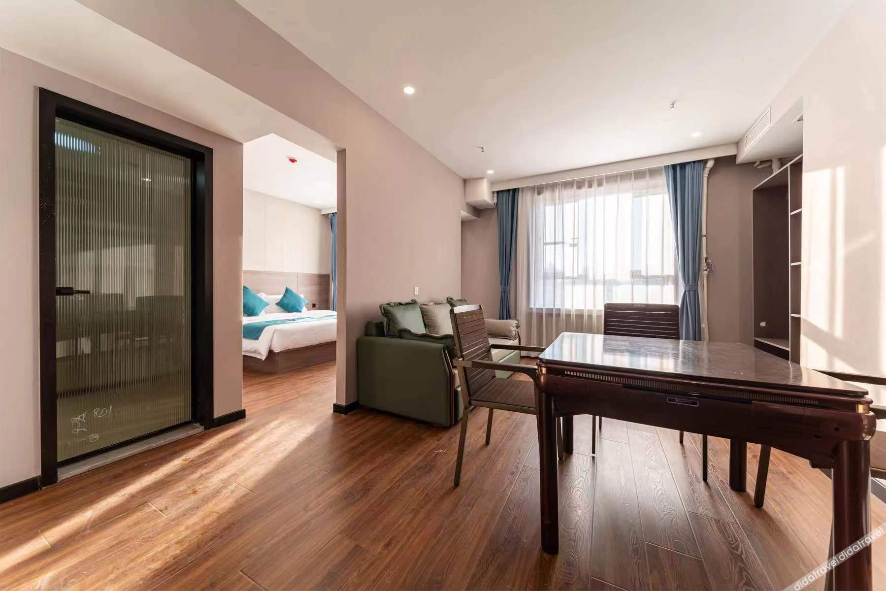 China Inn Collection Hotel (Harbin Zhongyang Dajie Pedestrian Street Gong Daqiao Subway Station) 2*