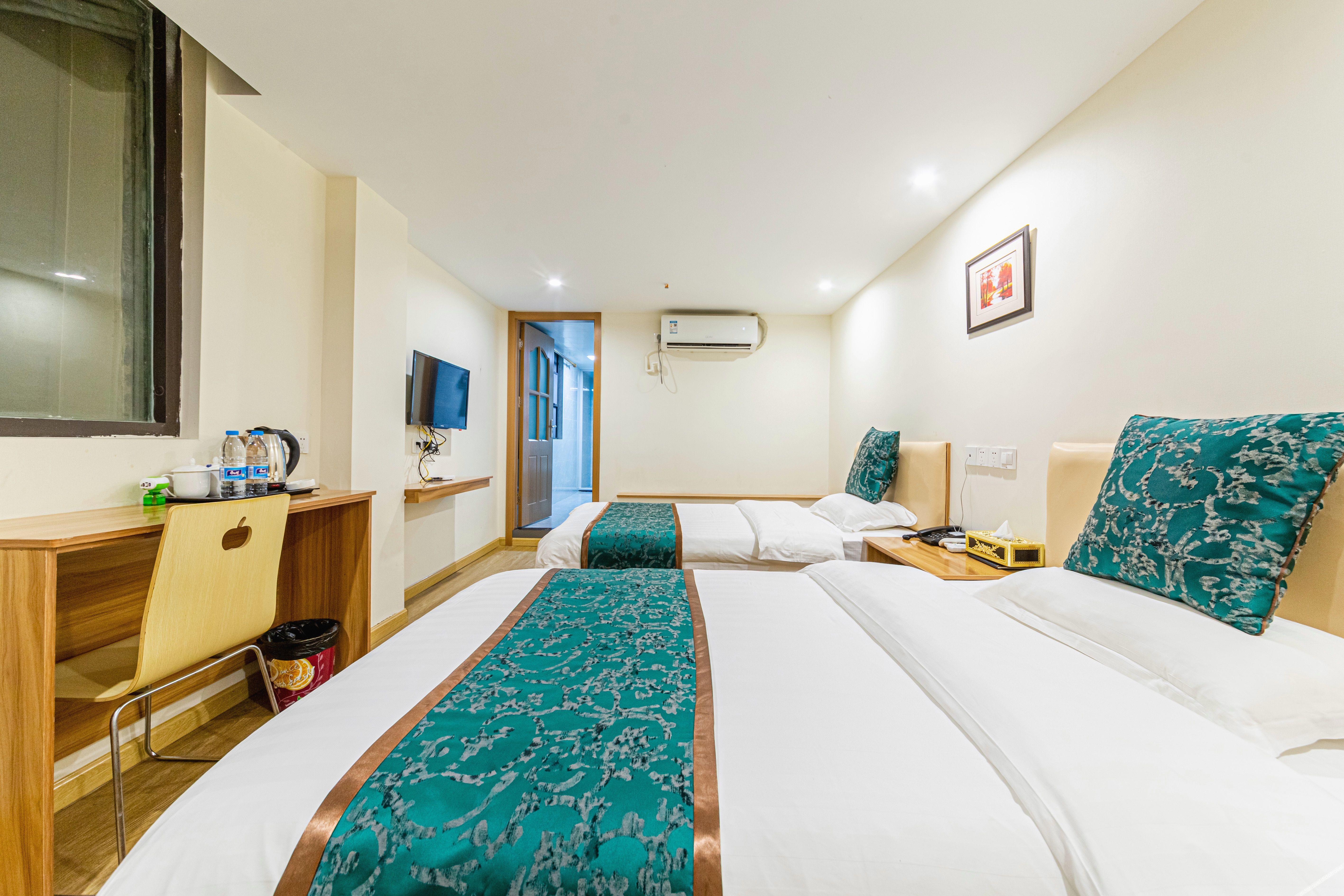 Home Inn Pebble Hotel (Suzhou Luzhi) 2*