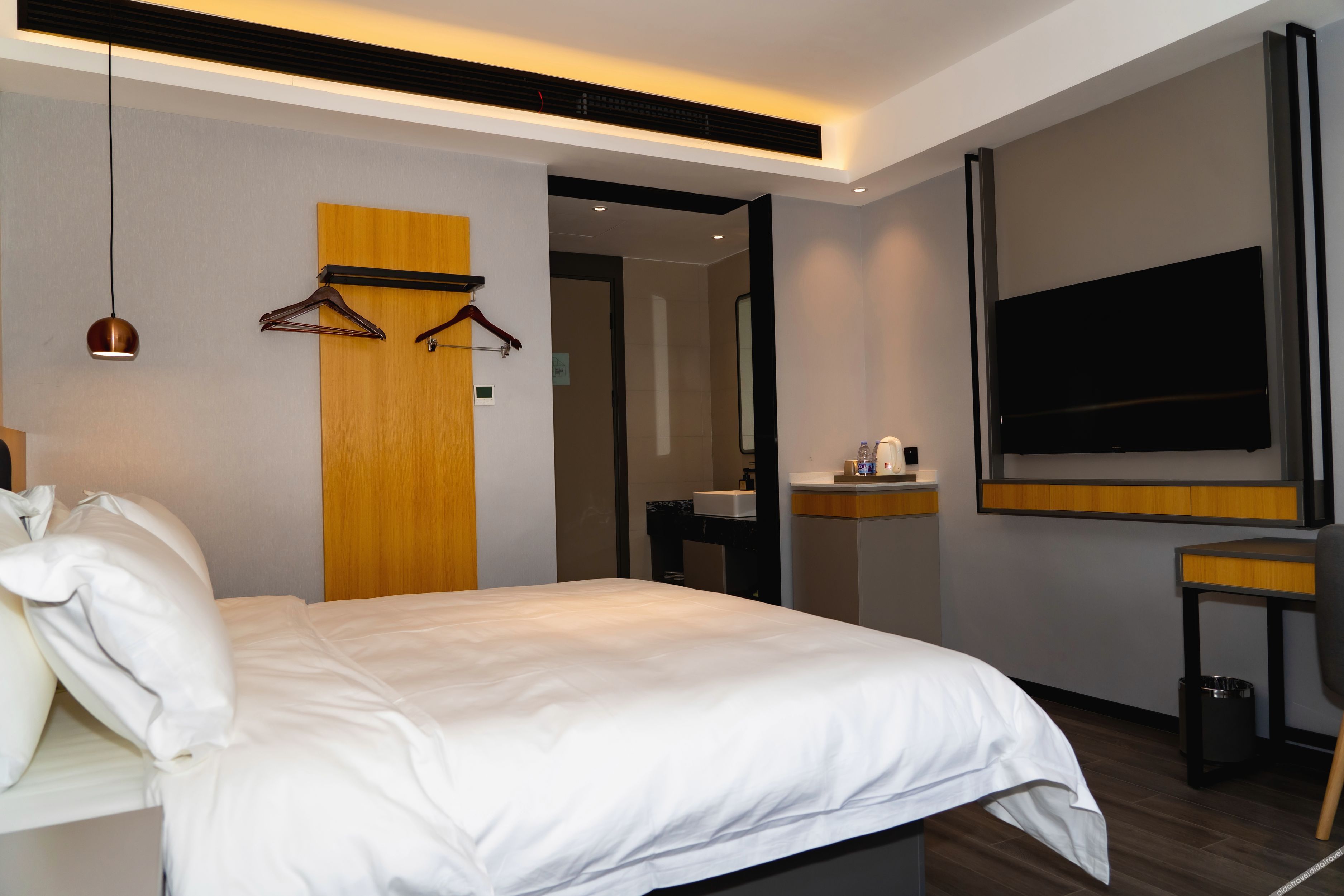 Home Inn Yubai Yun Hotel (Xinghua Zhouzhuang Town) 2*