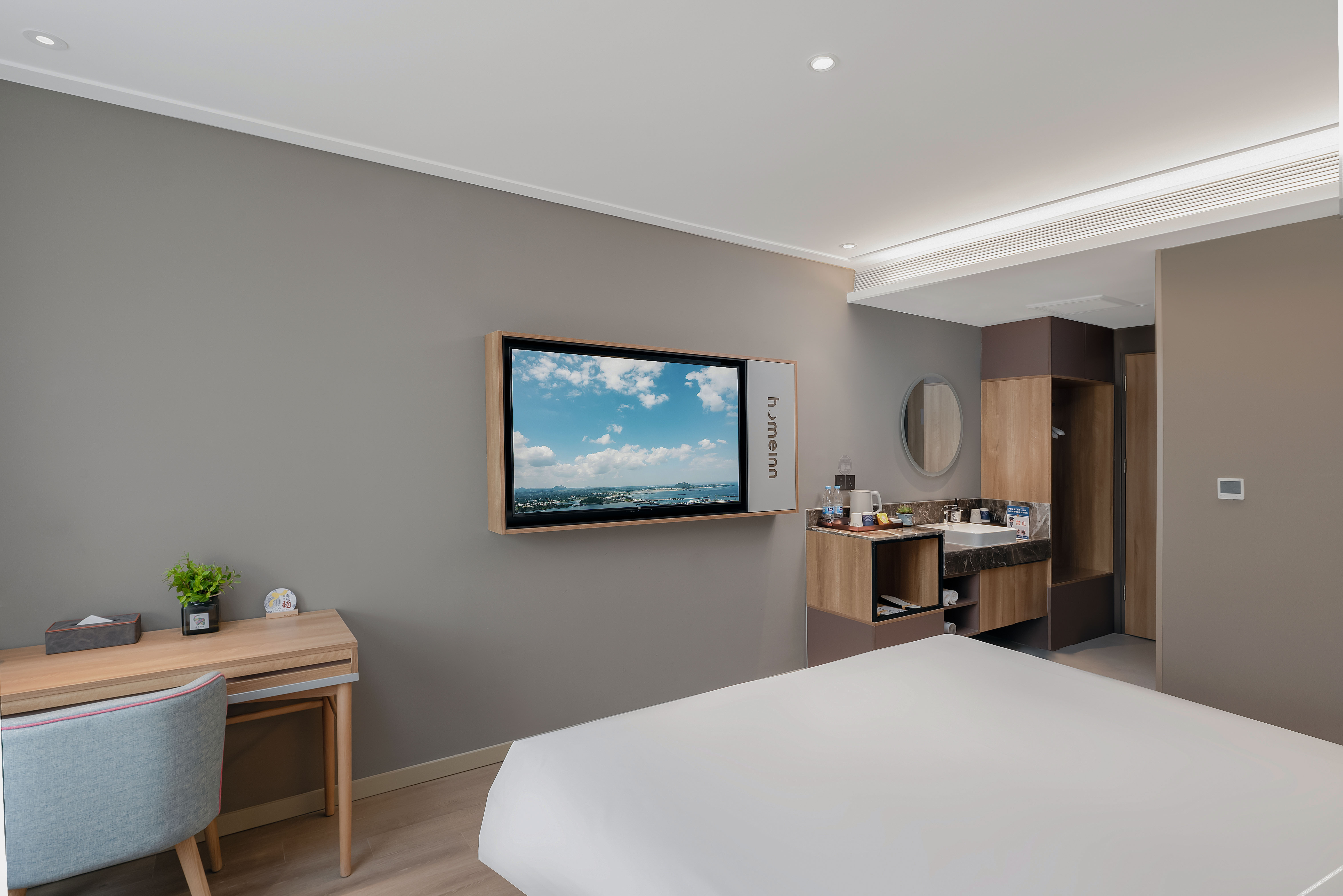Homeinn ·neo (Aksu Taibai Shopping Center) 3*