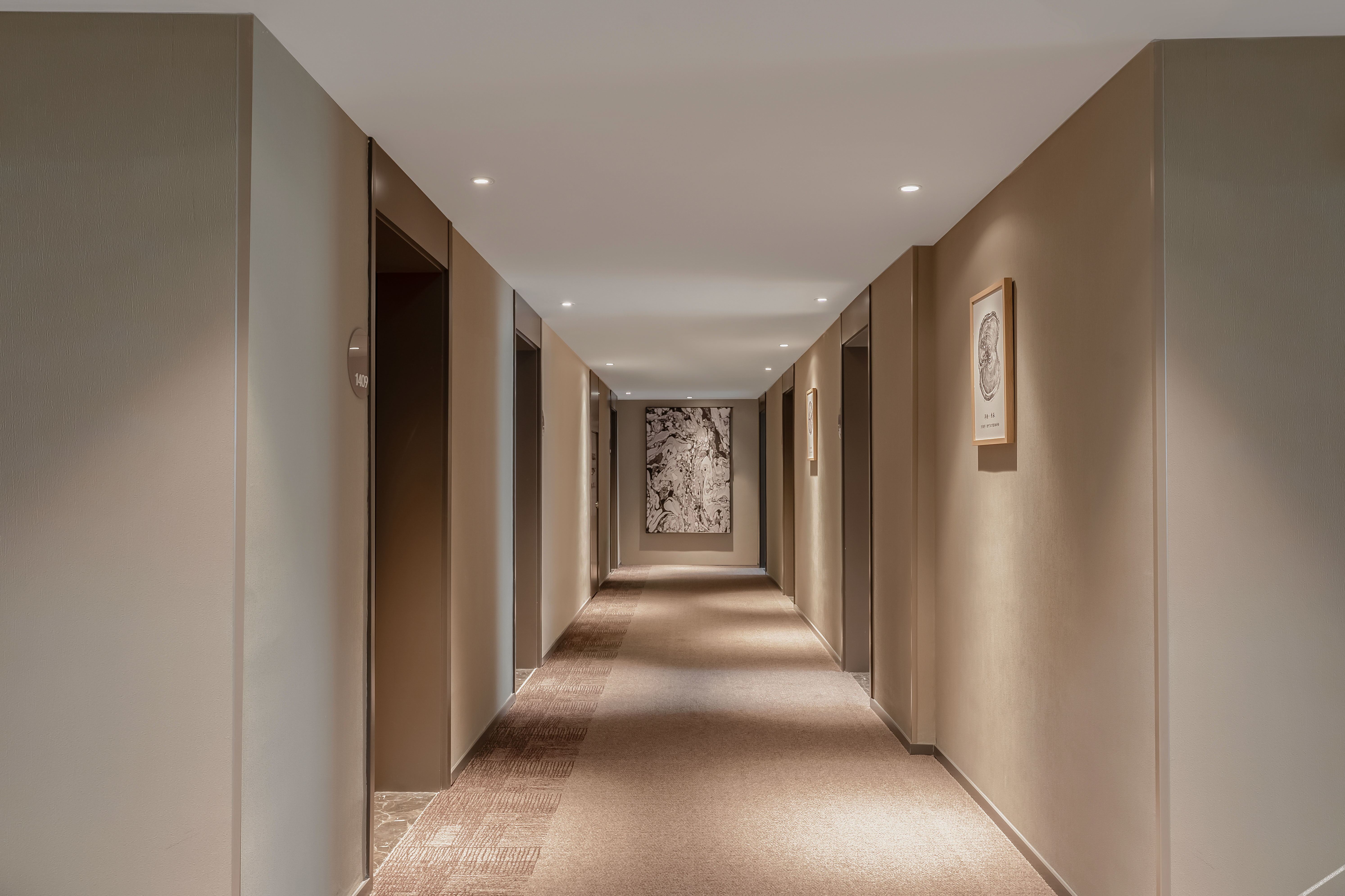 Homeinn ·neo (Aksu Taibai Shopping Center) 3*