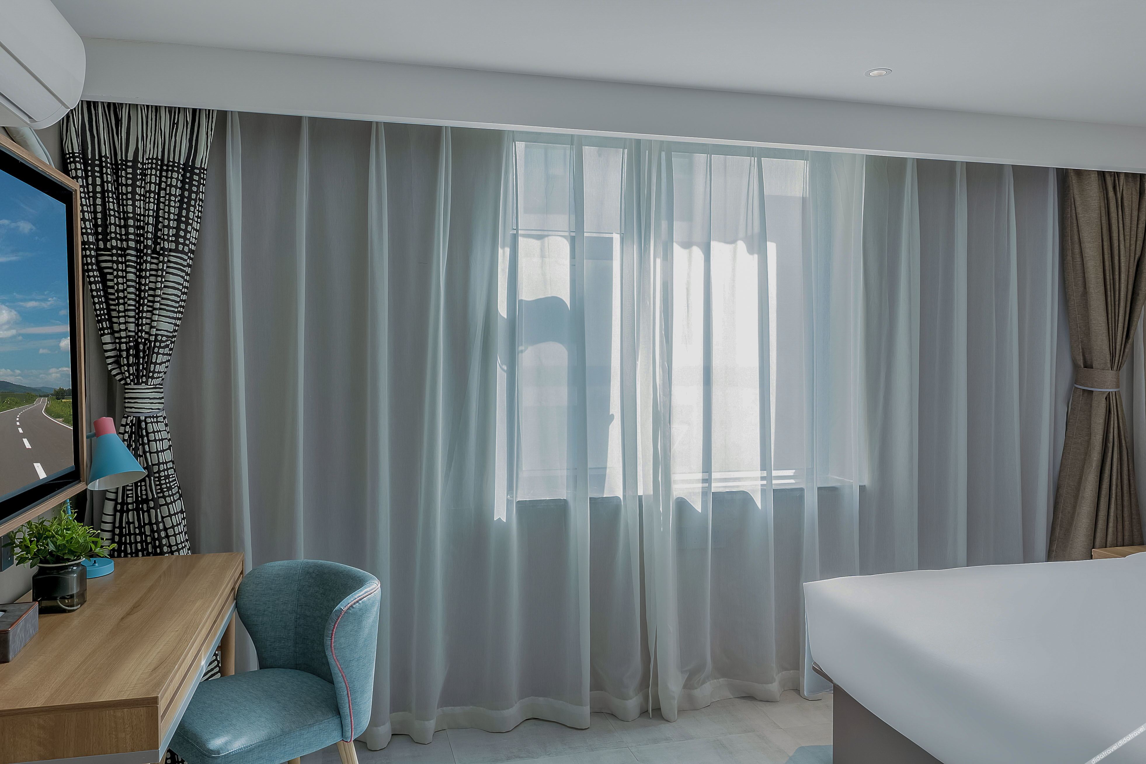 Homeinn ·neo (Aksu Taibai Shopping Center) 3*
