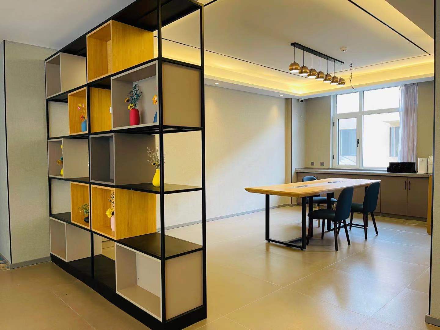 Home Inn Superior Hotel (Jiaozhou Shanghe Demonstration Zone Shaohai Park) 2*