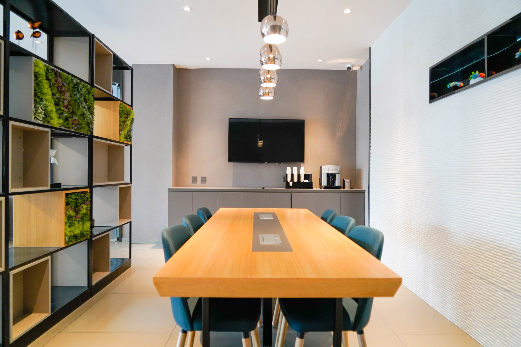 Home Inn Superior Hotel (Jiaozhou Shanghe Demonstration Zone Shaohai Park) 2*