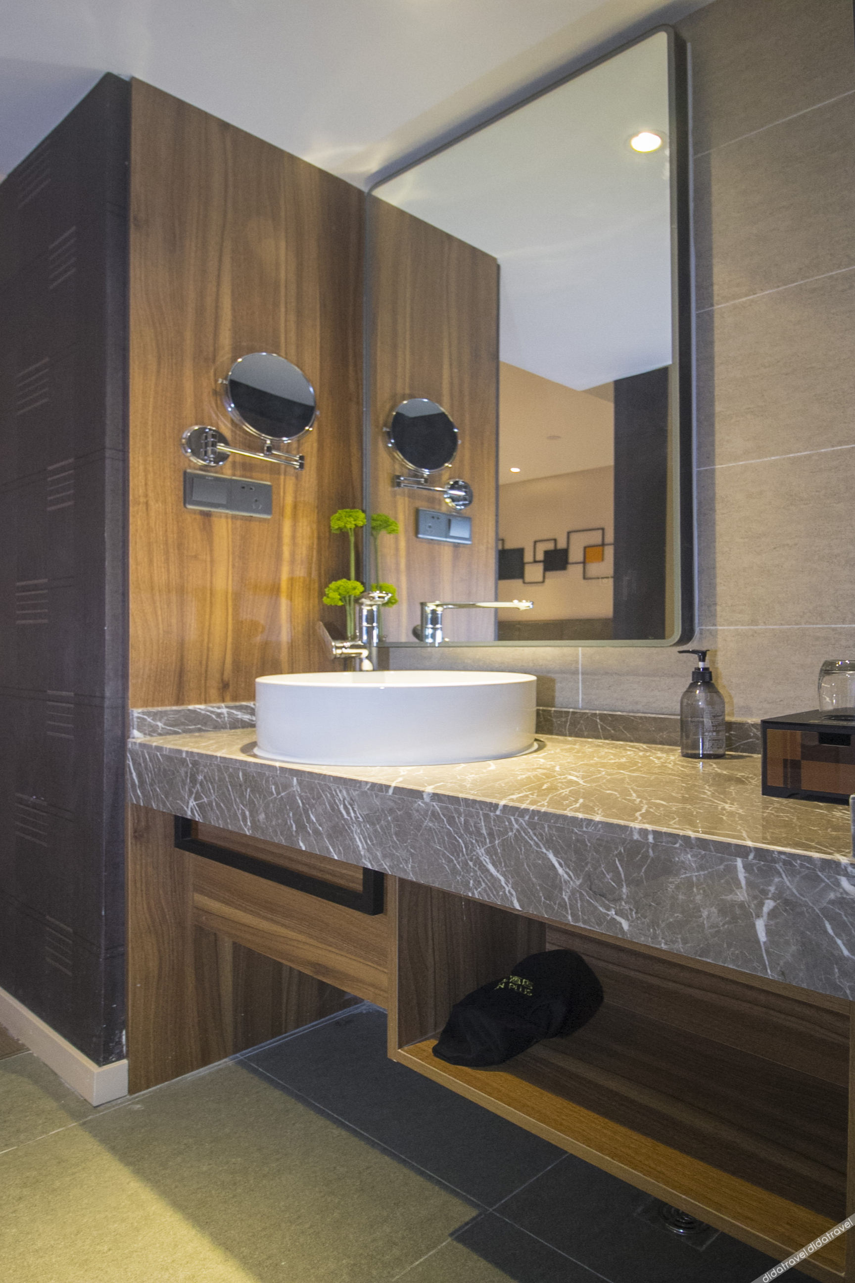 Homeinn Plus Hotel (Weifang Minzhu Street Gudemao) 3*