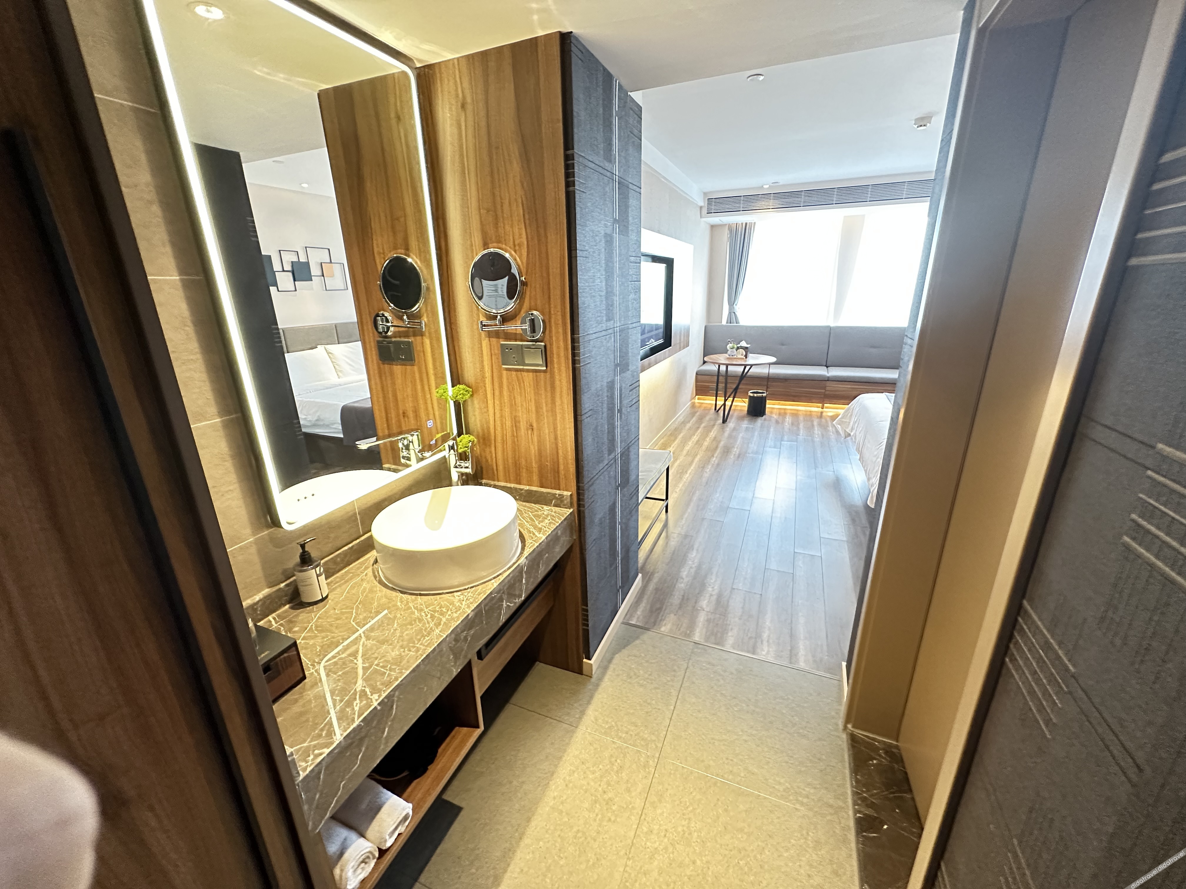 Homeinn Plus Hotel (Weifang Minzhu Street Gudemao) 3*