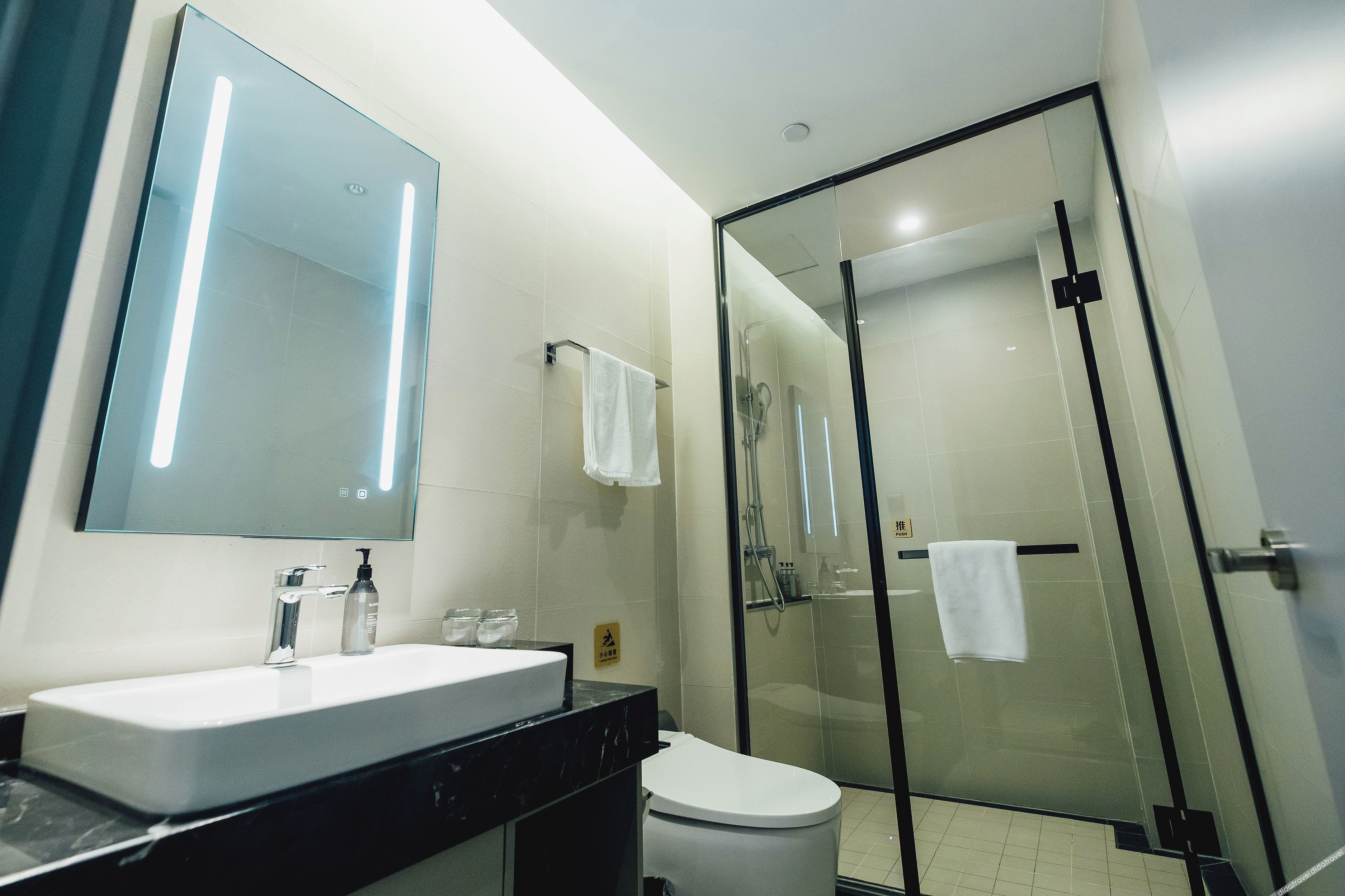Homeinn Selected Hotel (Zhucheng Dongwu Street Chaoran Platform) 3*