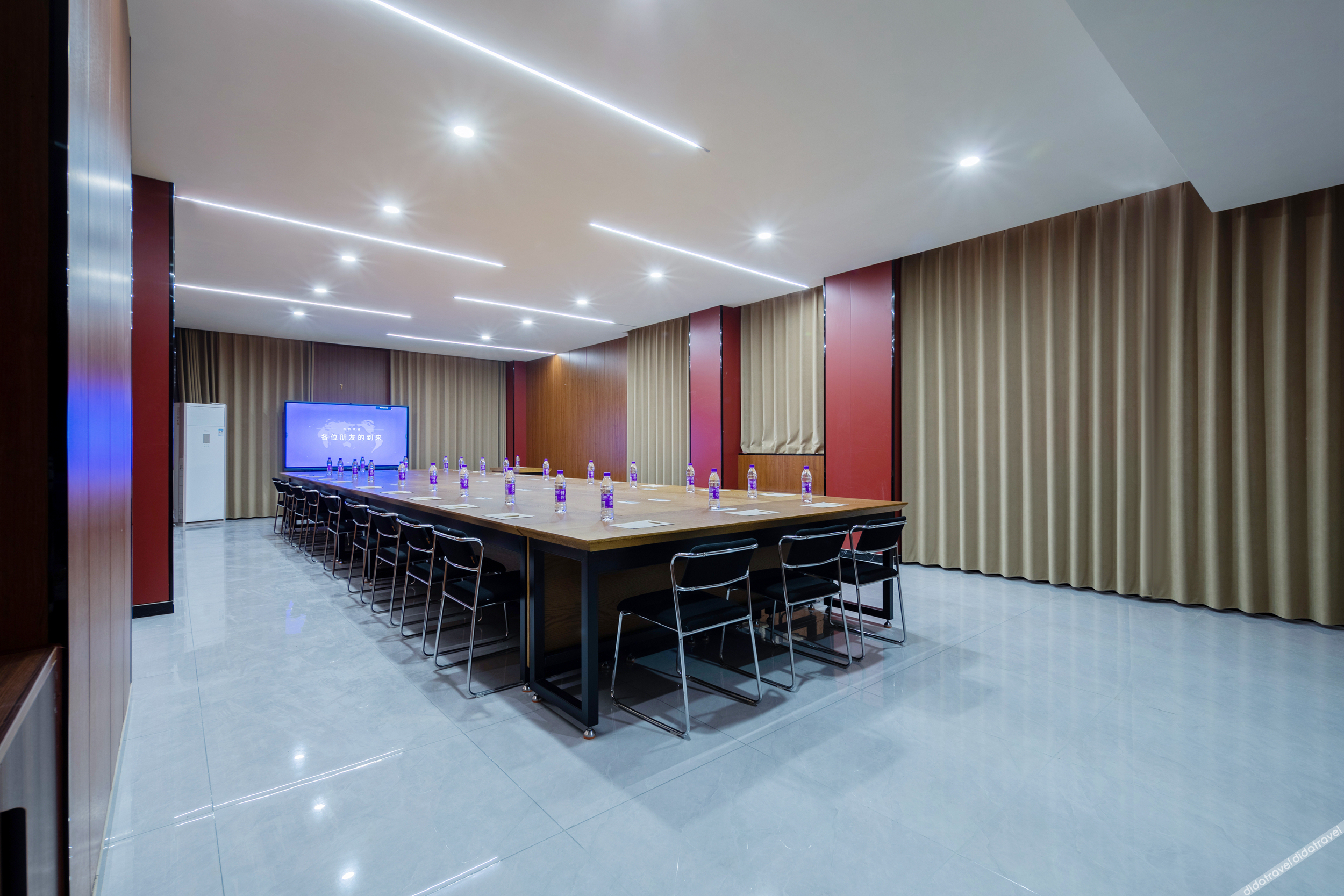 Shankee Coffee Style Hotel (Hengshui Gucheng Stadium) 3*
