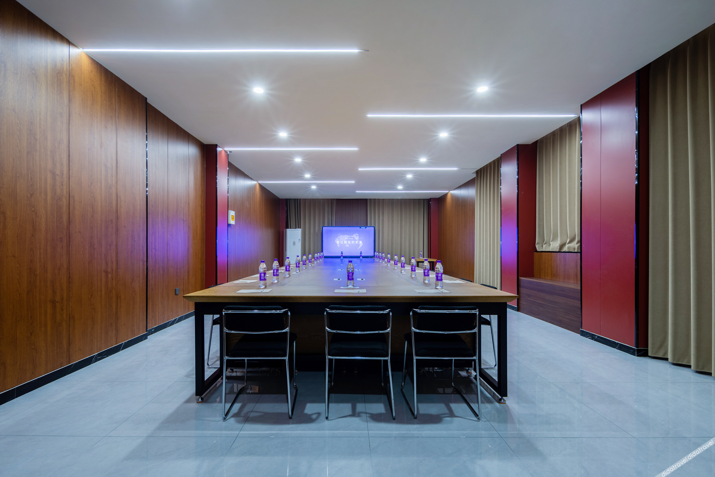 Shankee Coffee Style Hotel (Hengshui Gucheng Stadium) 3*