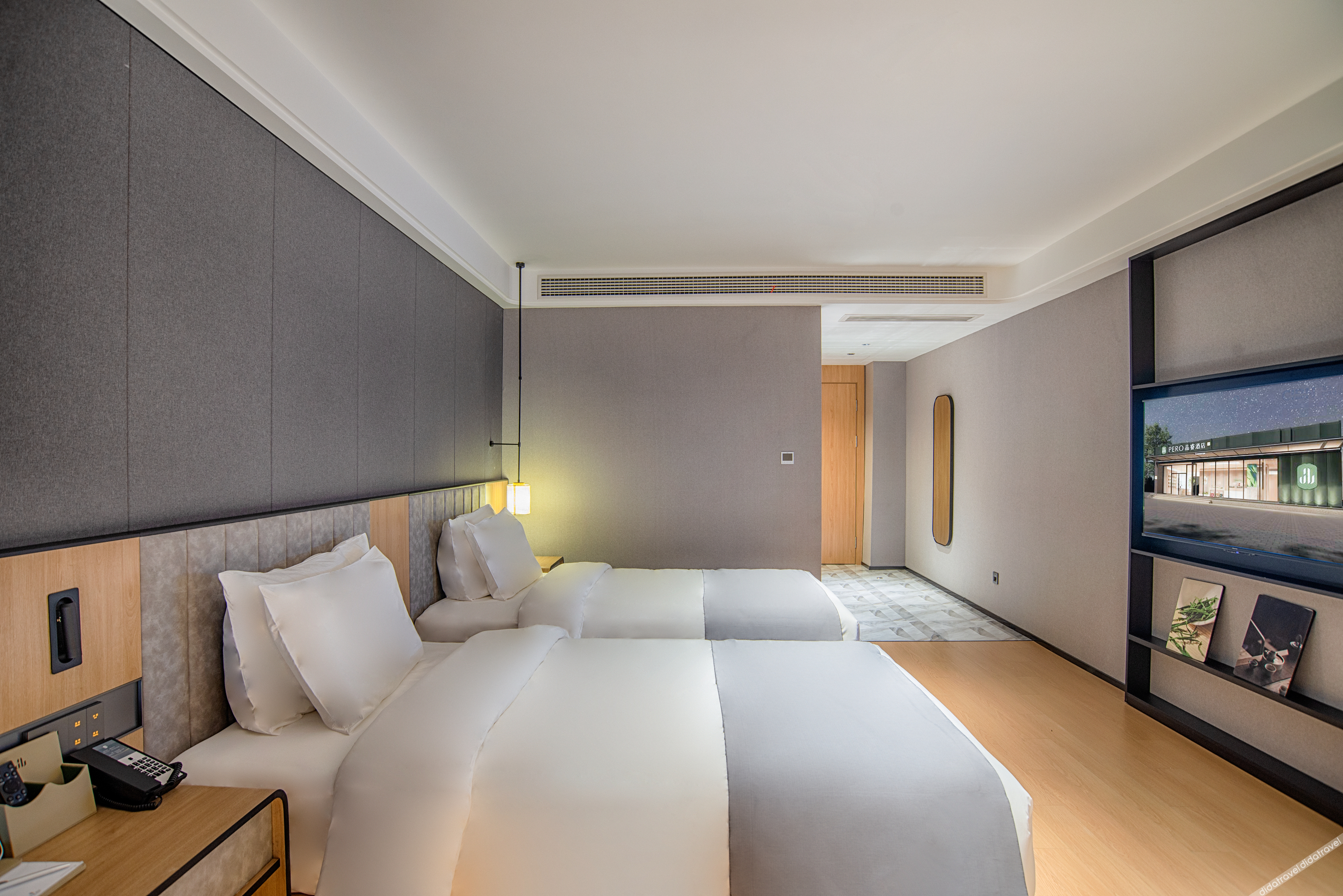 Pero Hotel (Qingdao Huangdao District Langyatai Road Qingdao Gaotie West Station) 3*