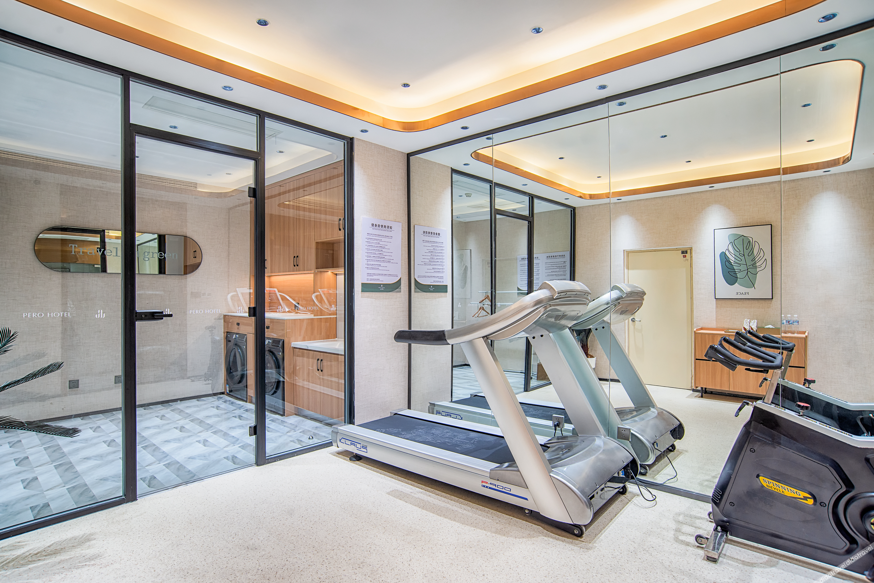 Pero Hotel (Qingdao Huangdao District Langyatai Road Qingdao Gaotie West Station) 3*