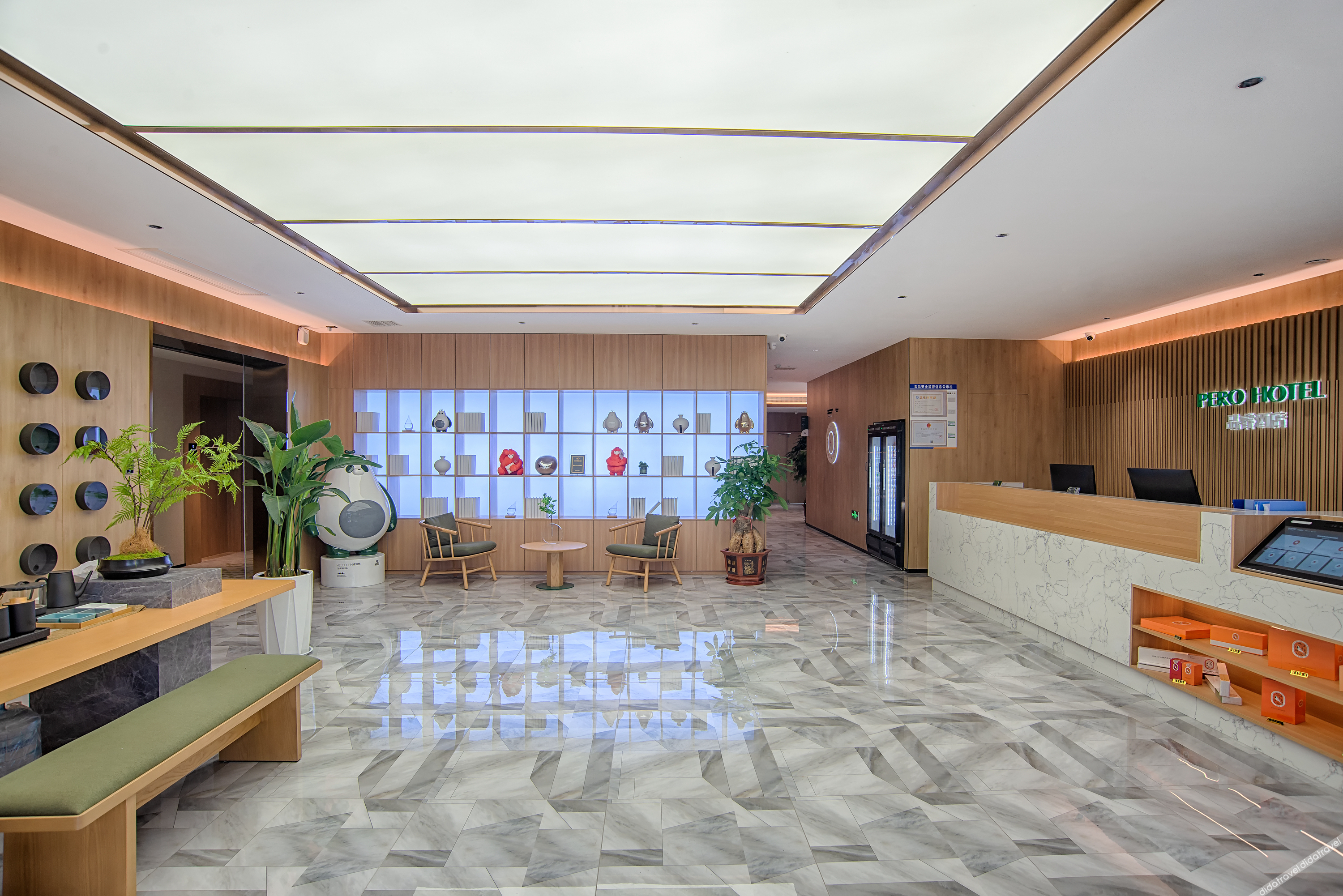 Pero Hotel (Qingdao Huangdao District Langyatai Road Qingdao Gaotie West Station) 3*