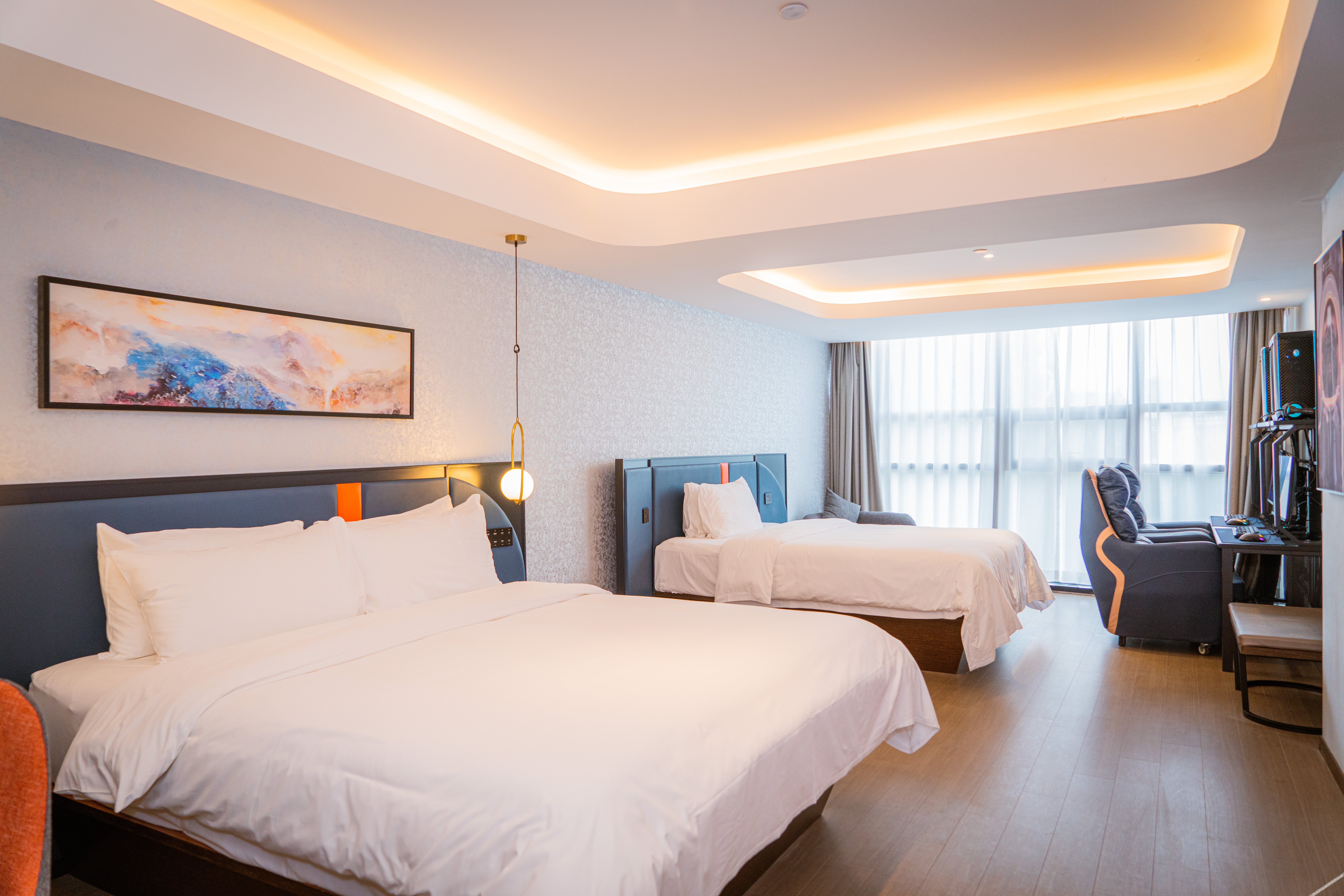THUNDEROBOT Hotel (CBD Wanda) 2*