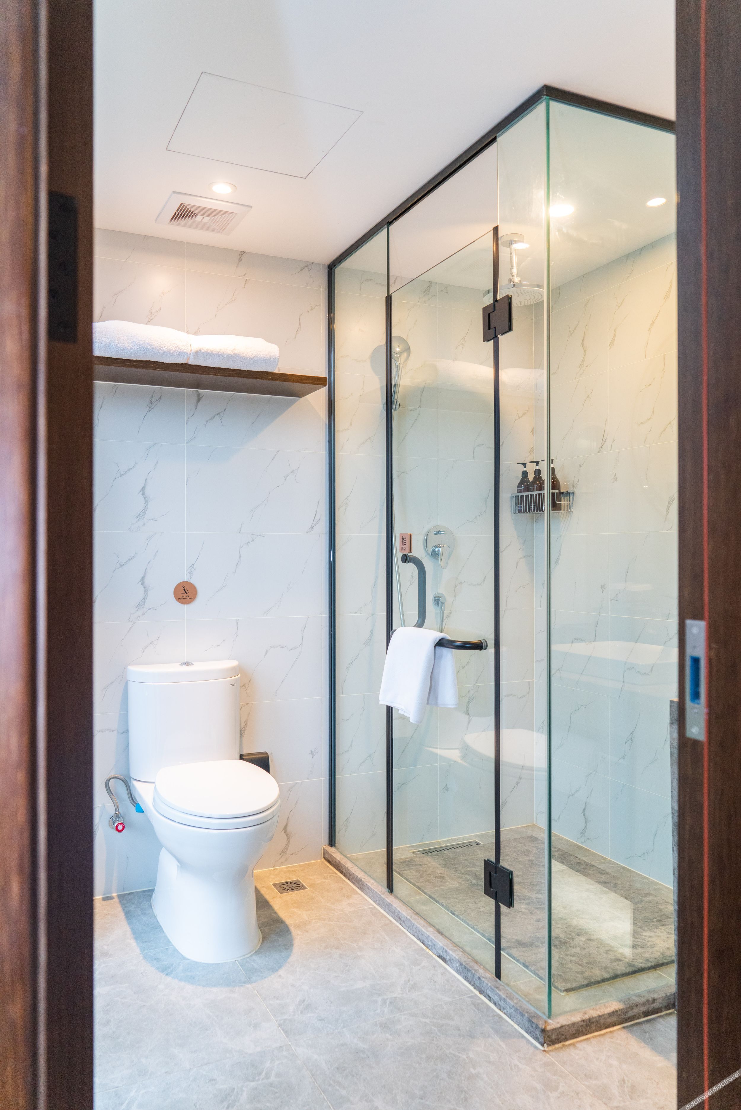 THUNDEROBOT Hotel (CBD Wanda) 2*
