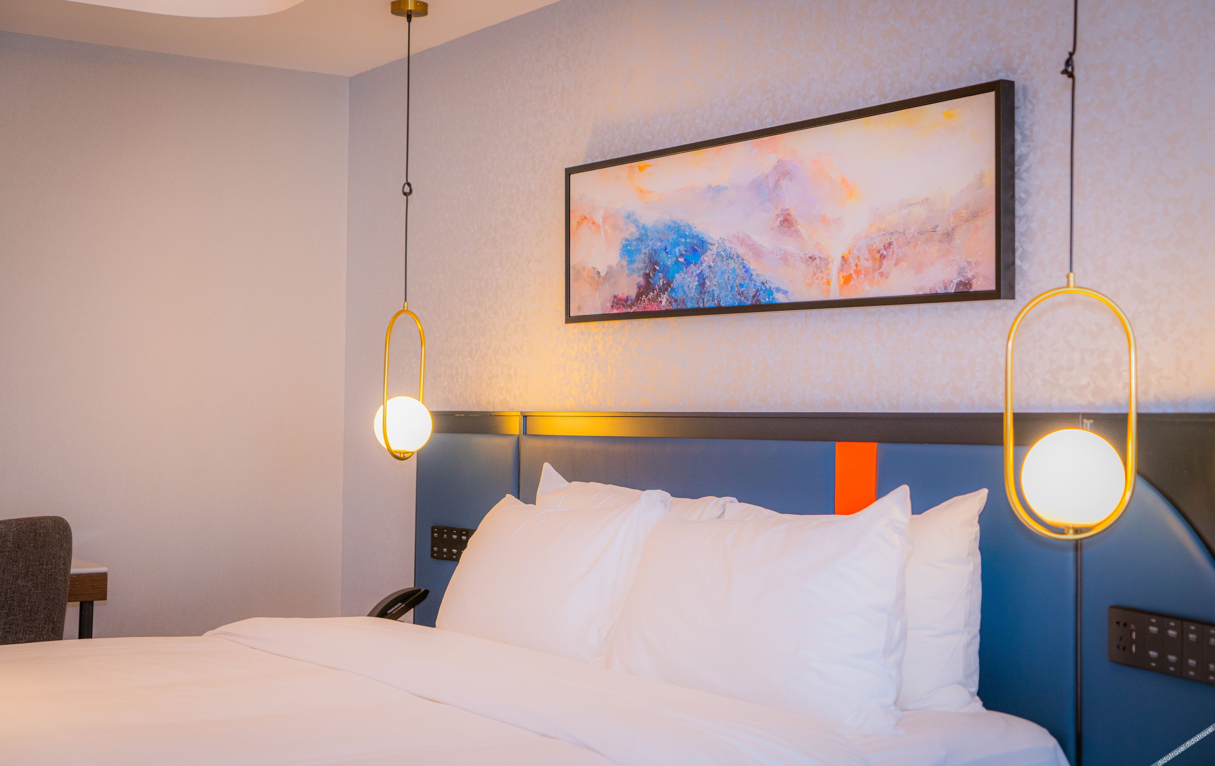 THUNDEROBOT Hotel (CBD Wanda) 2*