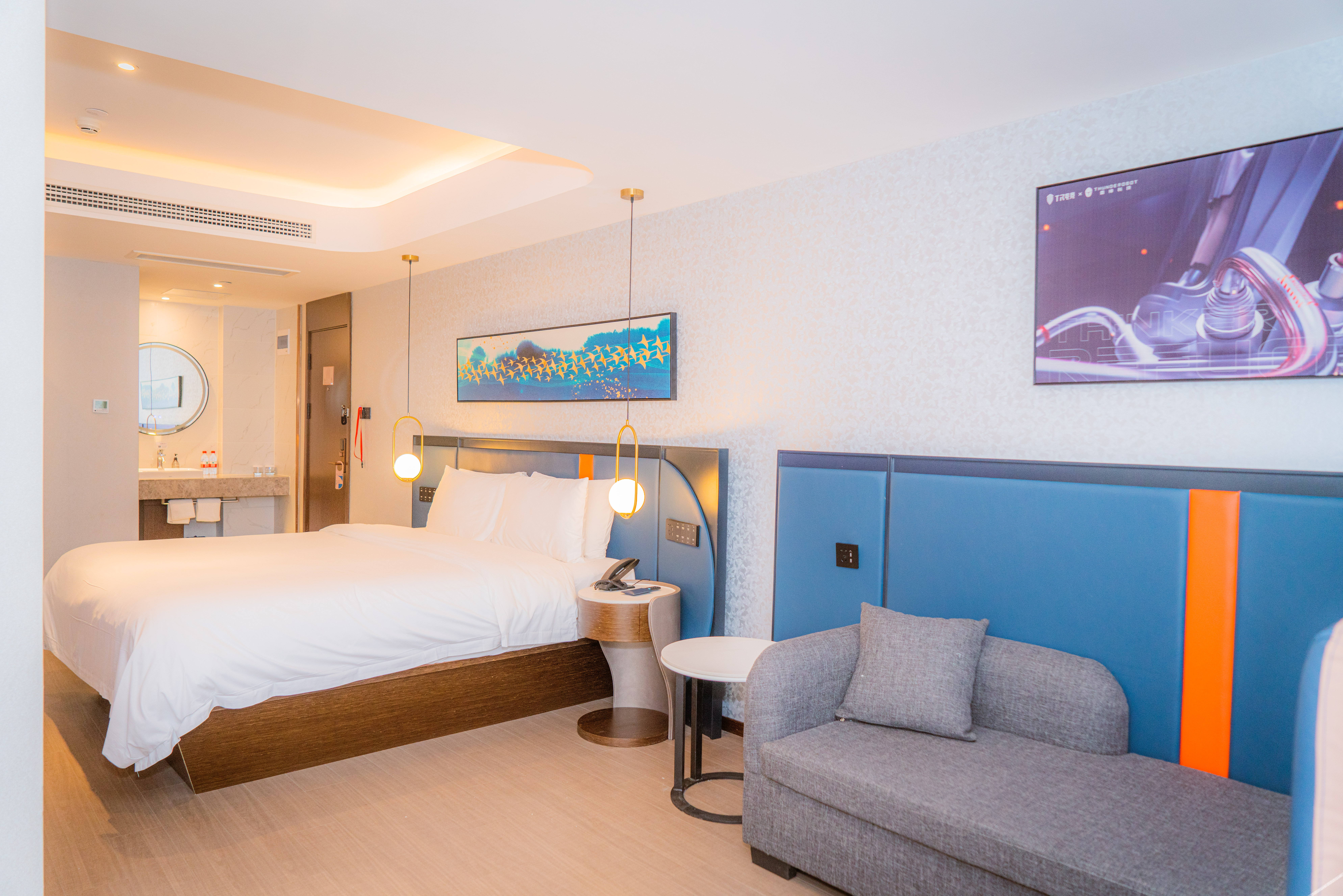 THUNDEROBOT Hotel (CBD Wanda) 2*